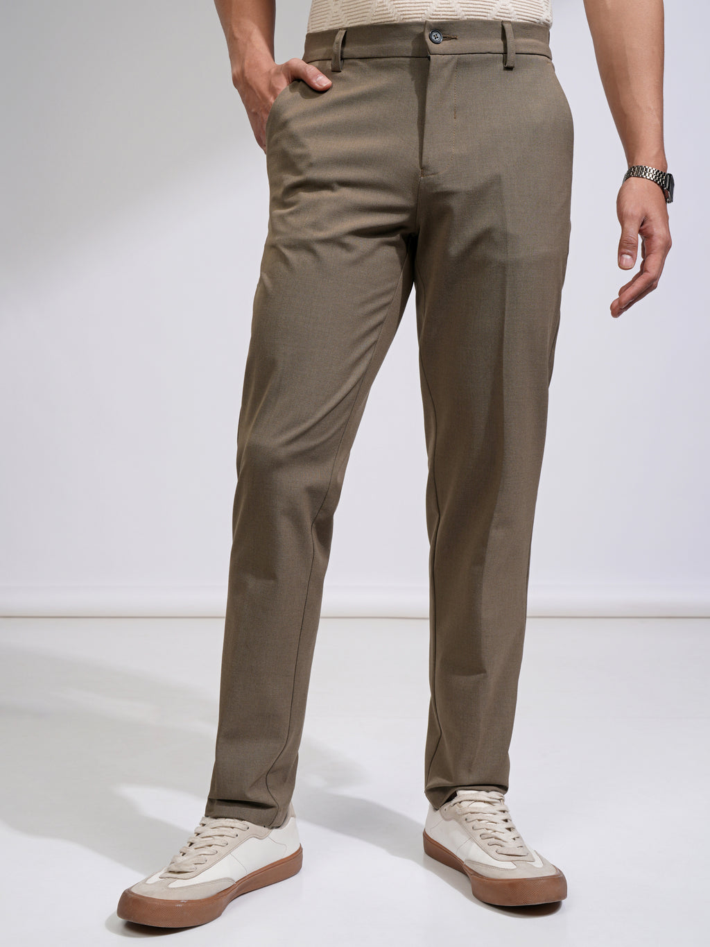 Highlander Men Brown Relaxed Fit Solid Casual Trouser - Brown - Image 4