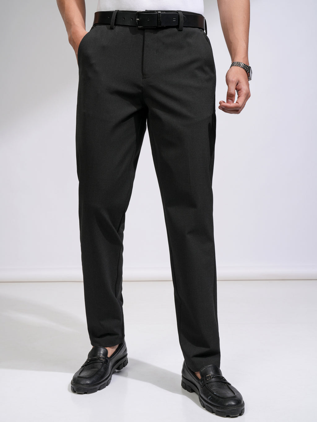 Highlander Men Black Relaxed Fit Solid Casual Trouser - Black - Image 1