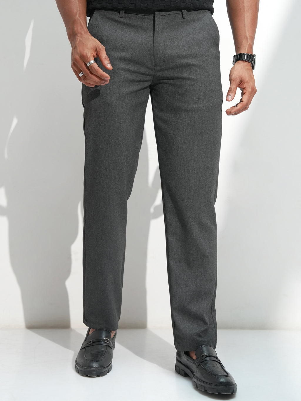 Highlander Men Grey Solid Slim Fit Regular Trousers - Grey - Image 1