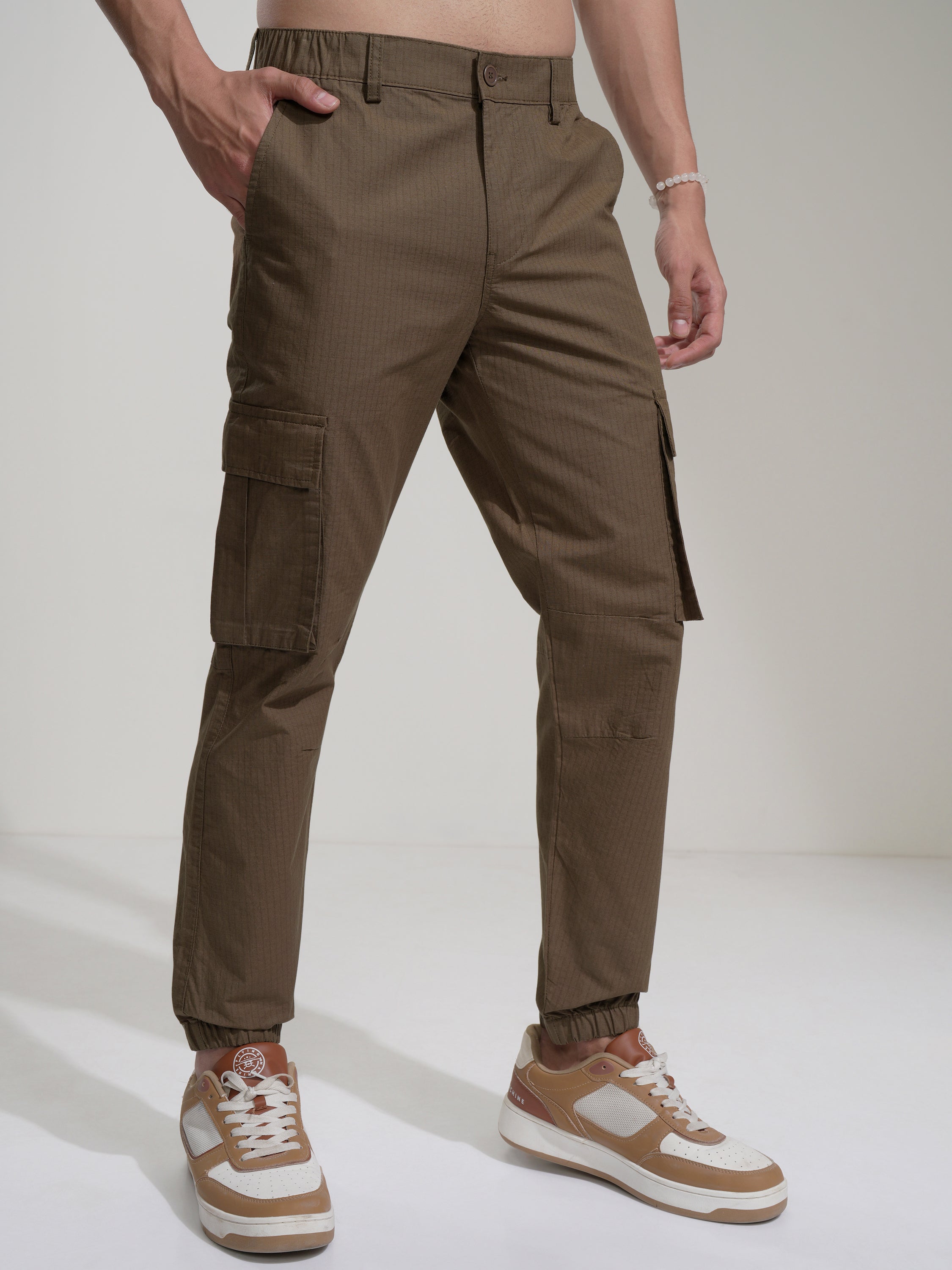 Highlander Men Brown Slim Fit Solid Joggers - Brown - Image 6