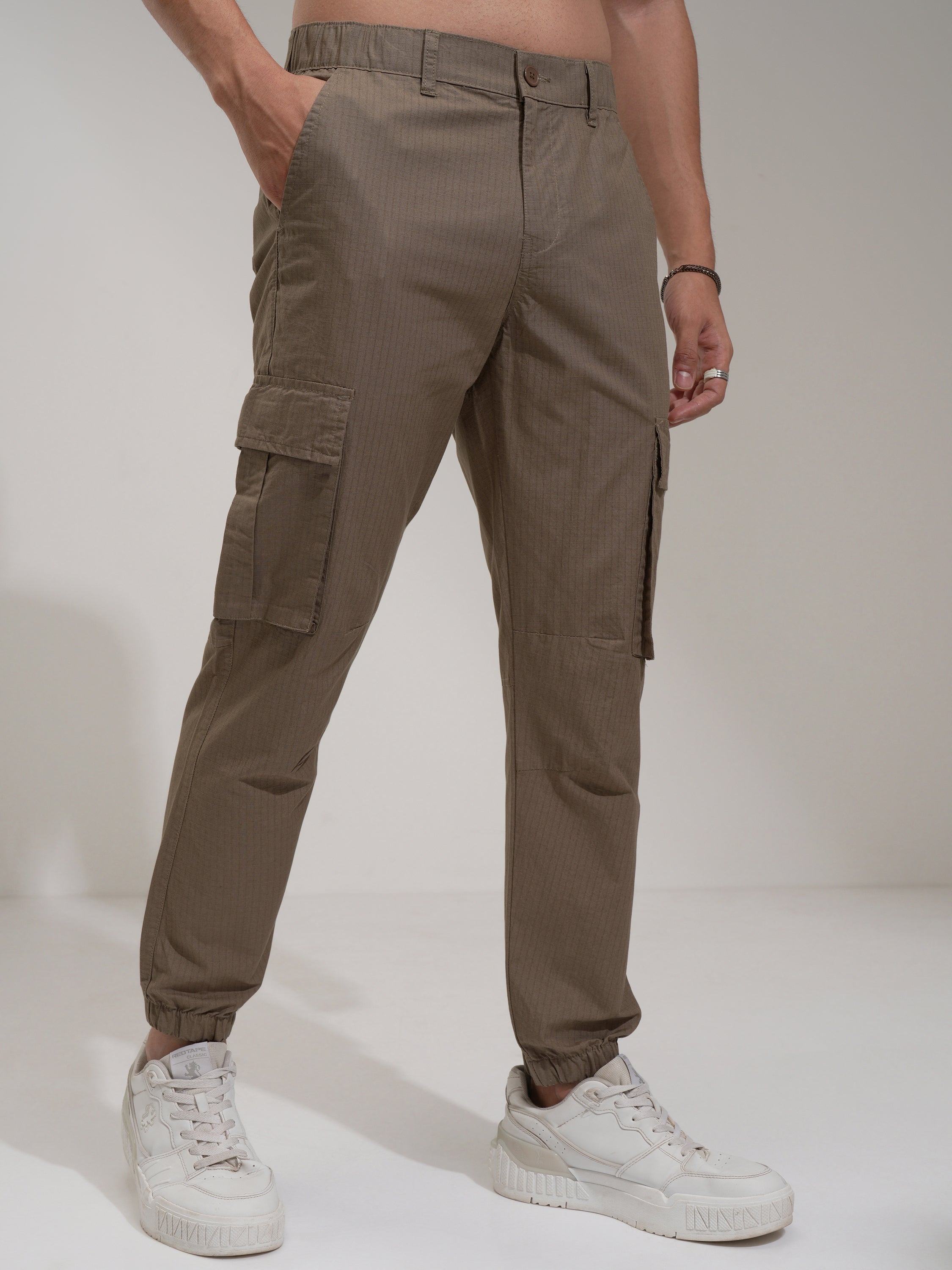 Highlander Men Brown Slim Fit Solid Cargo - Brown - Image 6