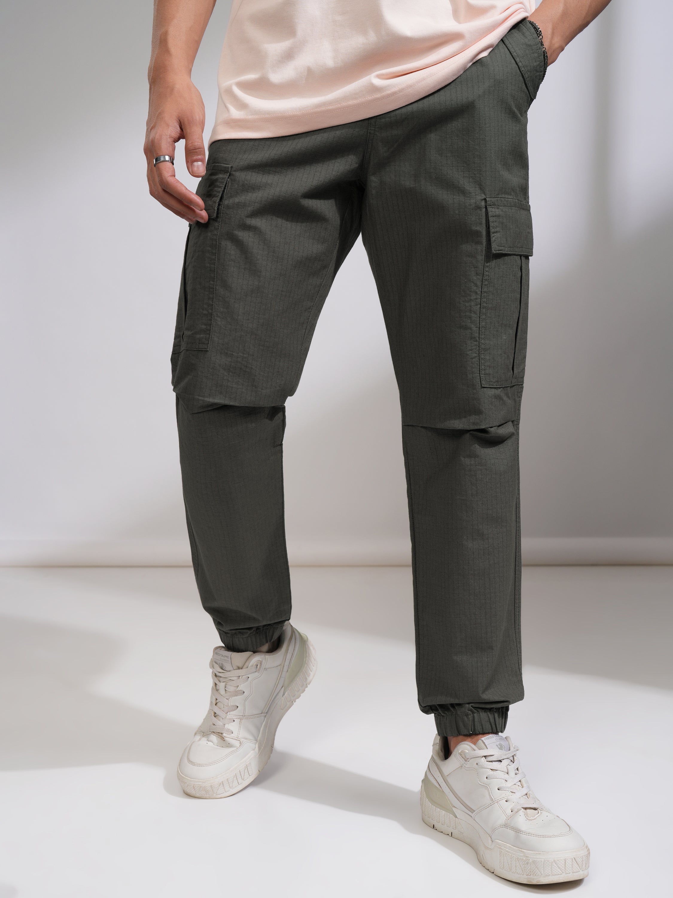 Highlander Men Grey Relaxed Fit Solid Cargos - Grey - Image 1