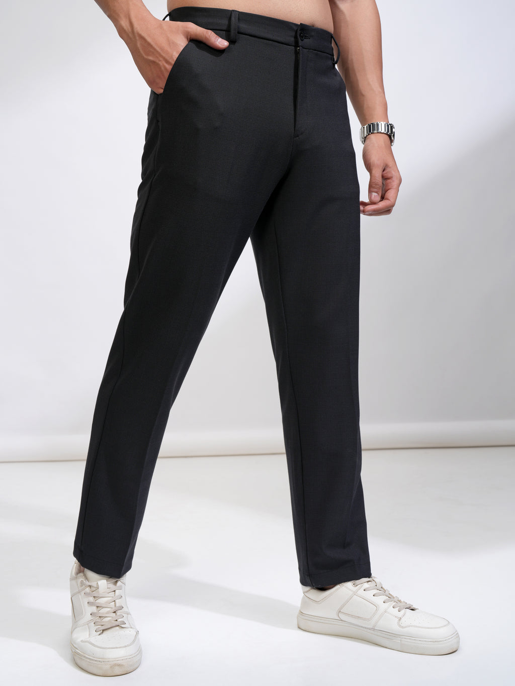 Highlander Men Black Slim Fit Solid Casual Trouser - Black - Image 6