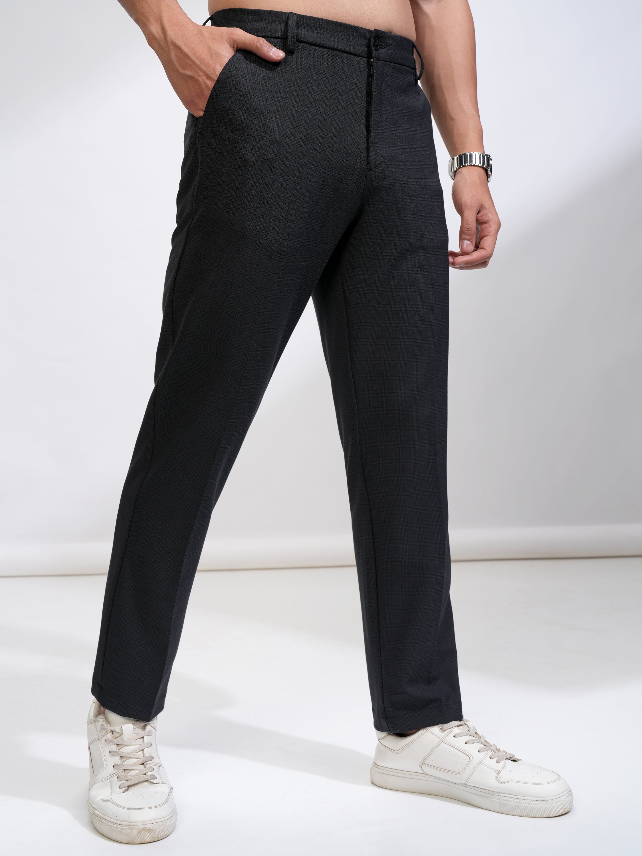 Highlander Men Black Slim Fit Solid Casual Trouser - Black - Image 6