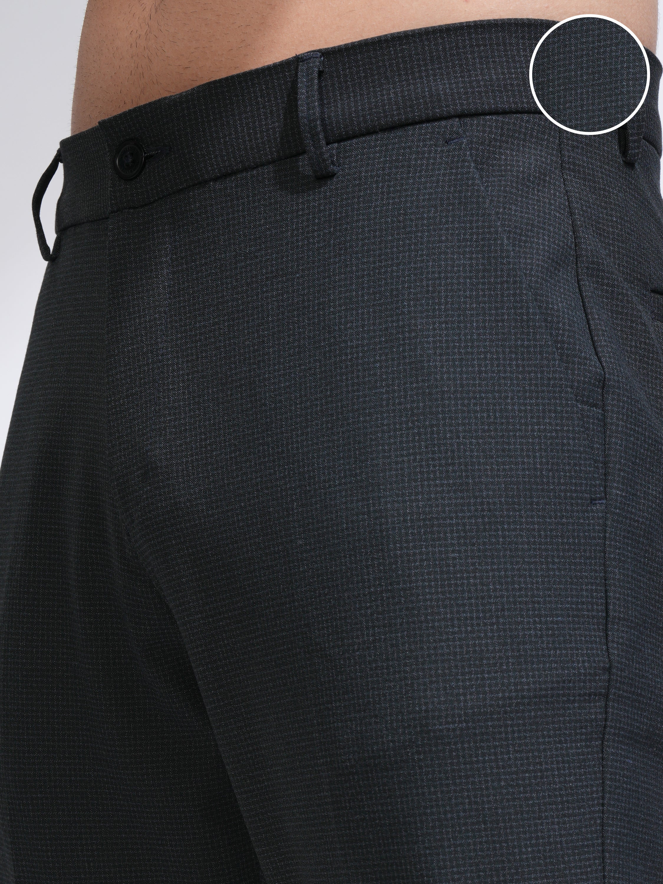 Highlander Men Charcoal Slim Fit Solid Casual Trouser - Charcoal - Image 5