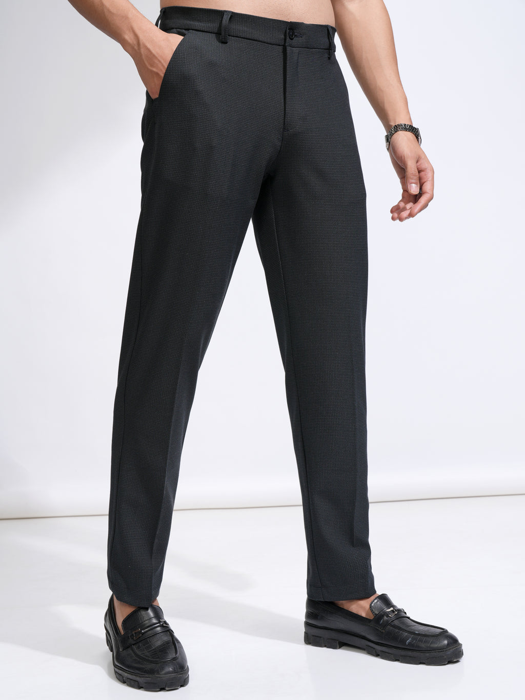 Highlander Men Charcoal Slim Fit Solid Casual Trouser - Charcoal - Image 6