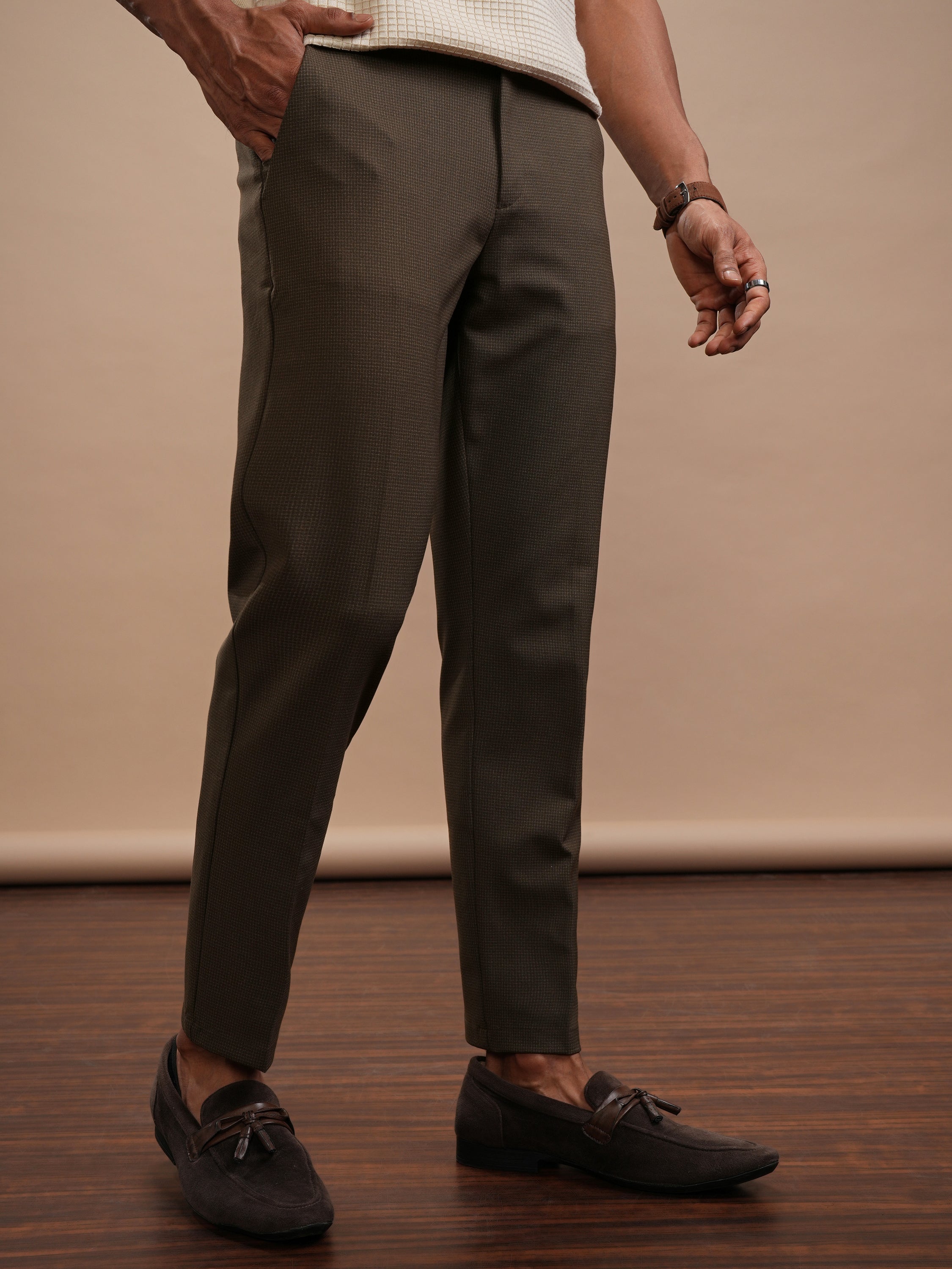 Highlander Men Brown Slim Fit Solid Casual Trouser - Brown - Image 6