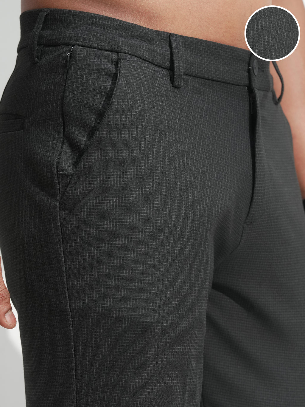 Highlander Men Black Slim Fit Solid Casual Trouser - Black - Image 5