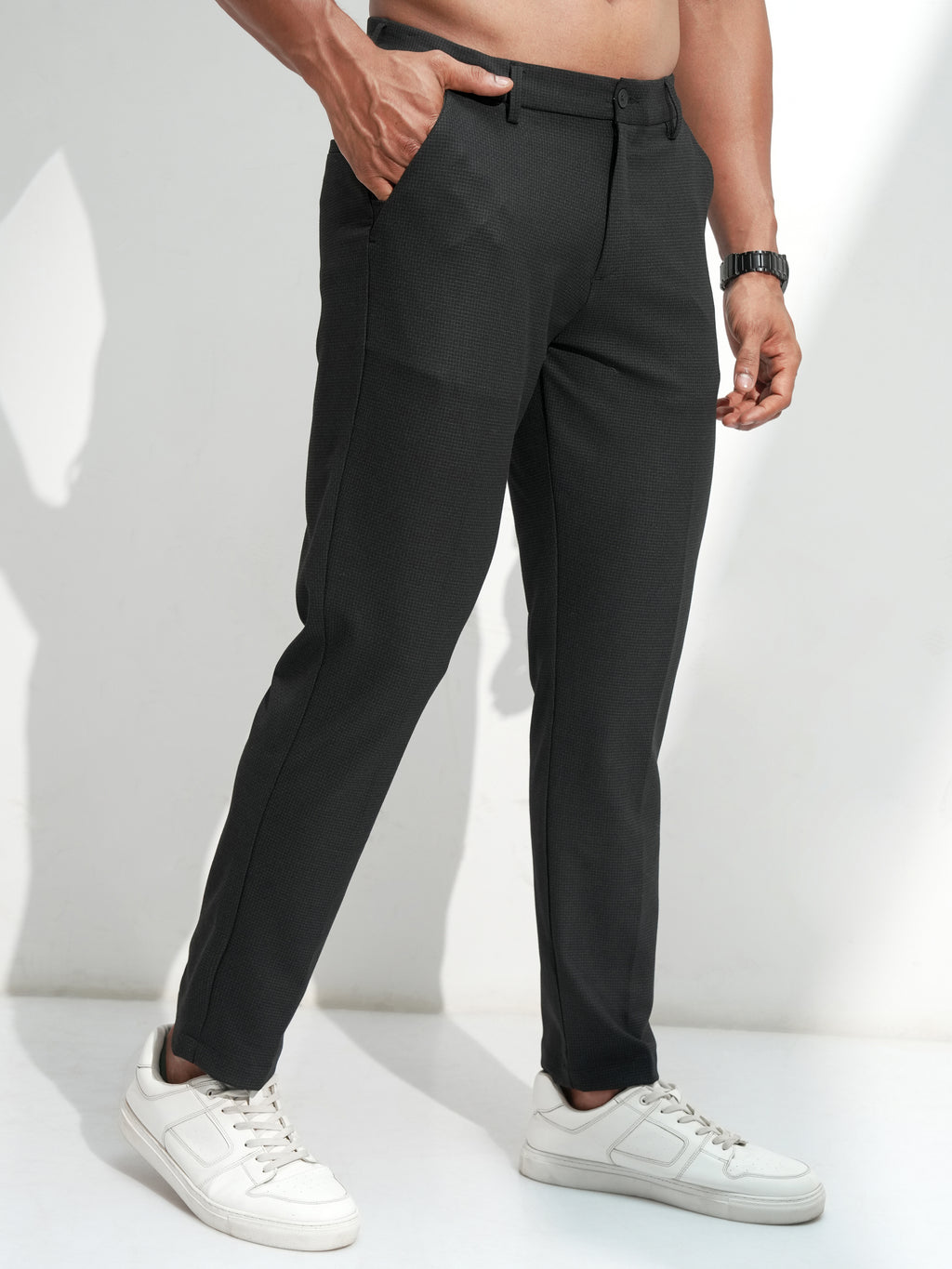 Highlander Men Black Slim Fit Solid Casual Trouser - Black - Image 6