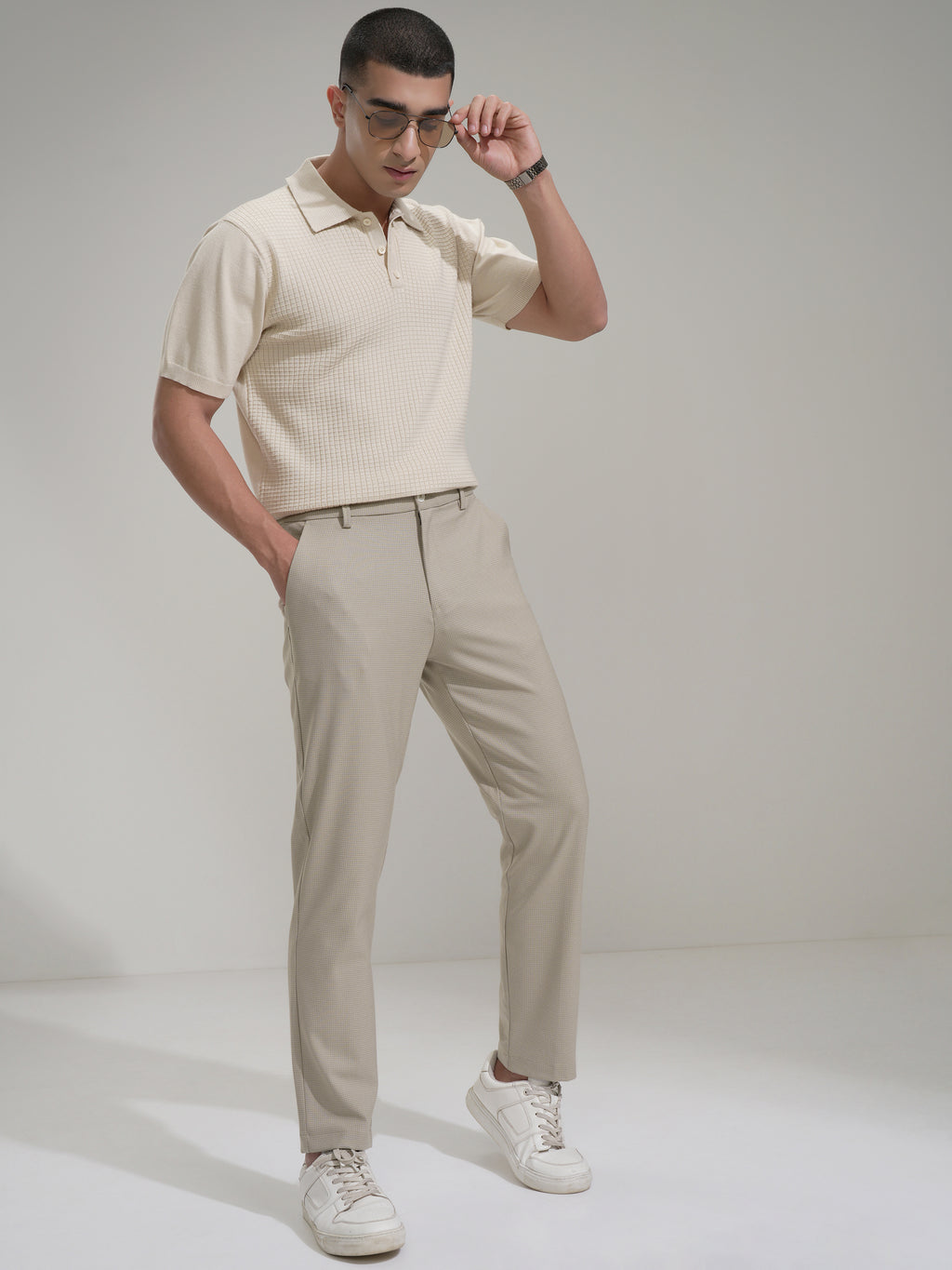 Highlander Men Beige Slim Fit Checked Casual Trouser - Beige - Image 2
