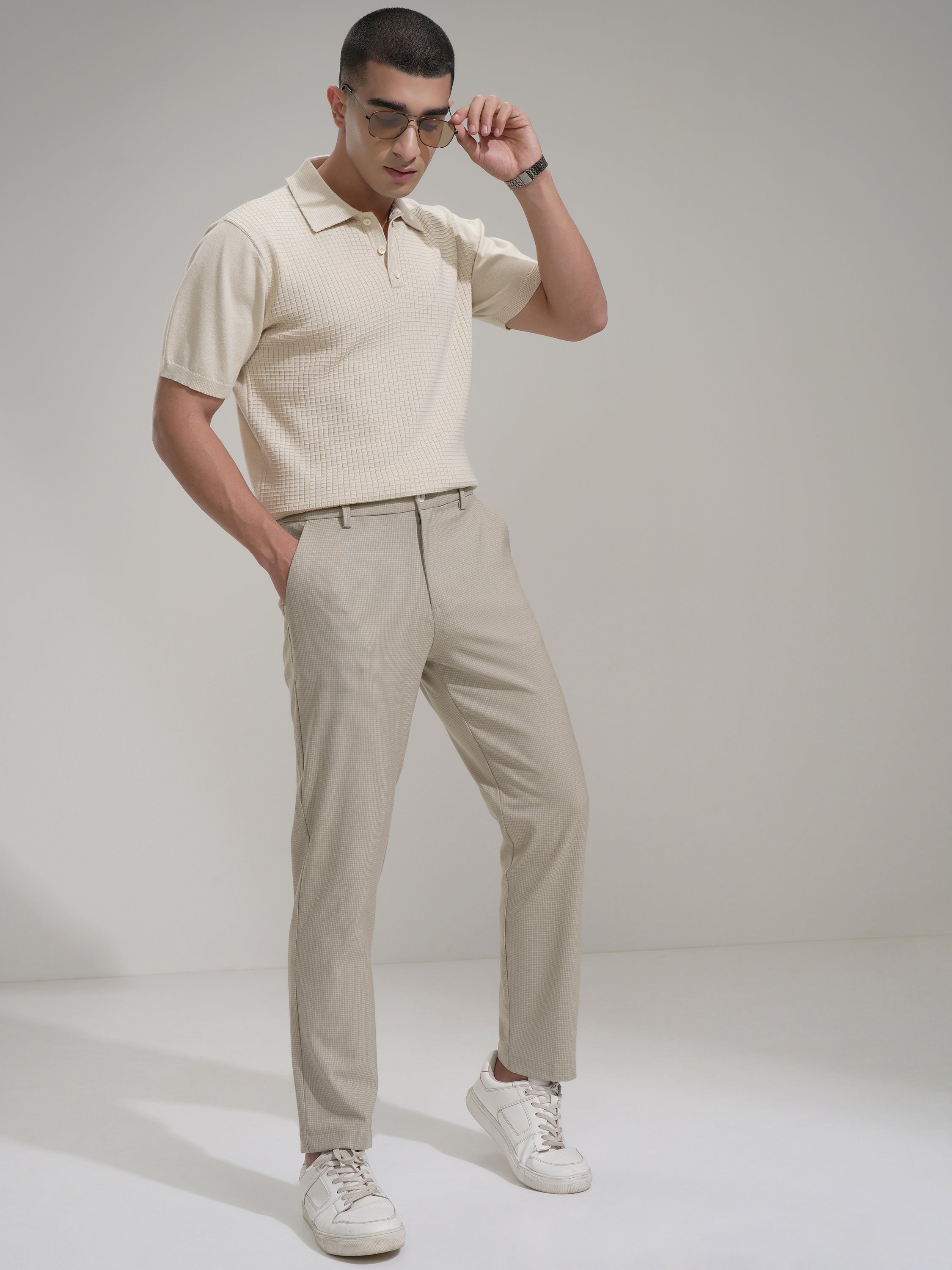 Highlander Men Beige Slim Fit Checked Casual Trouser - Beige - Image 2