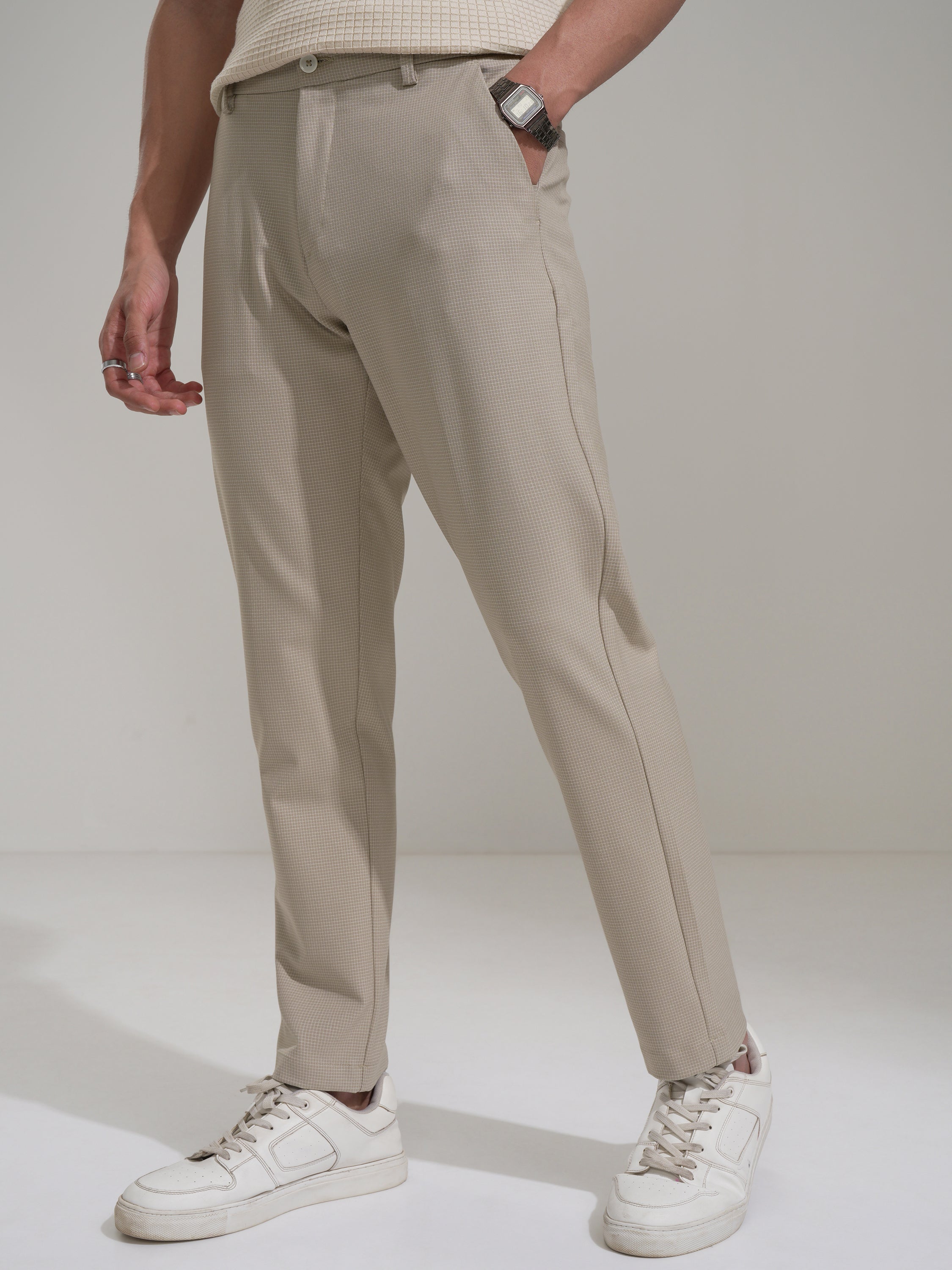 Highlander Men Beige Slim Fit Checked Casual Trouser - Beige - Image 4