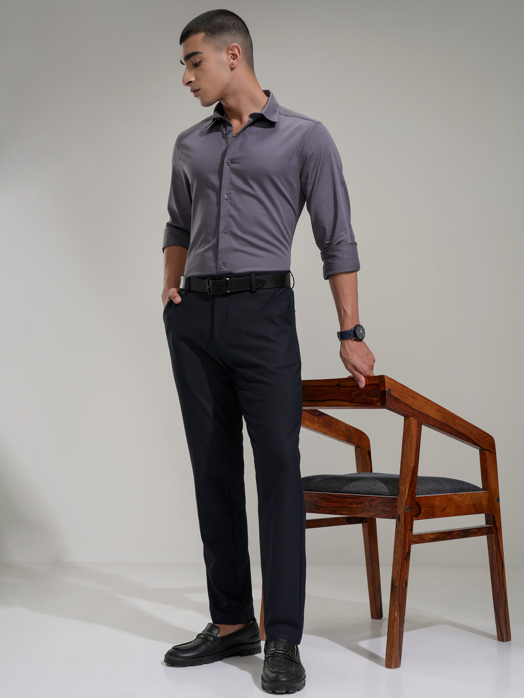 Highlander Men Navy Blue Slim Fit Solid Casual Trouser - Navy Blue - Image 2