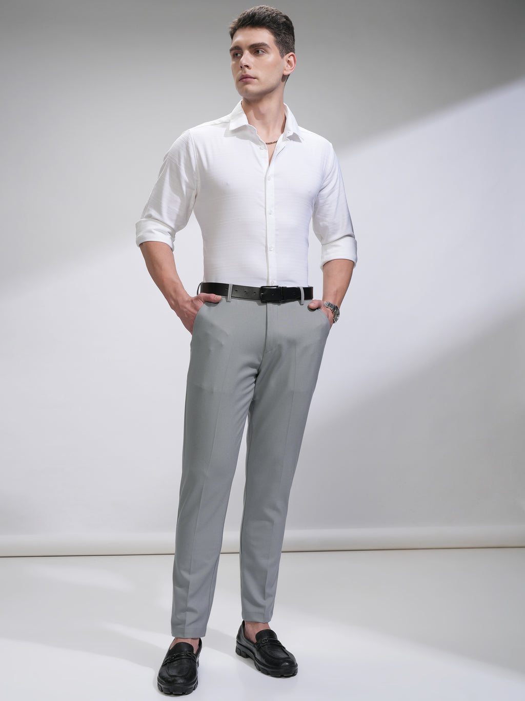 Highlander Men Grey Slim Fit Solid Casual Trouser - Grey - Image 2