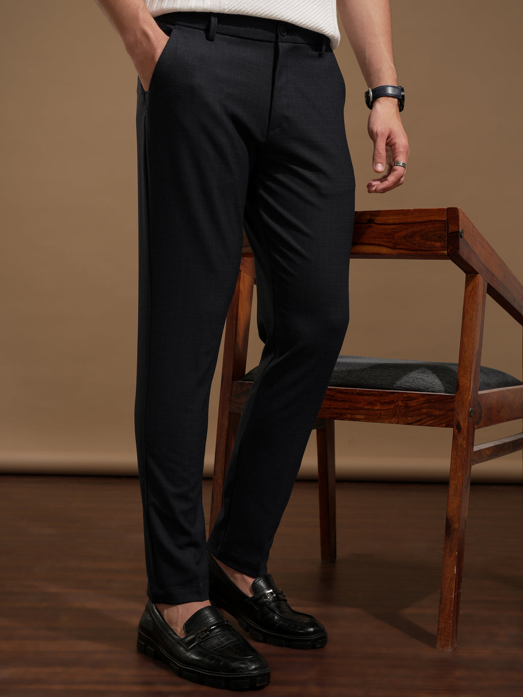 Highlander Men Charcoal Slim Fit Checked Casual Trouser - Charcoal - Image 1