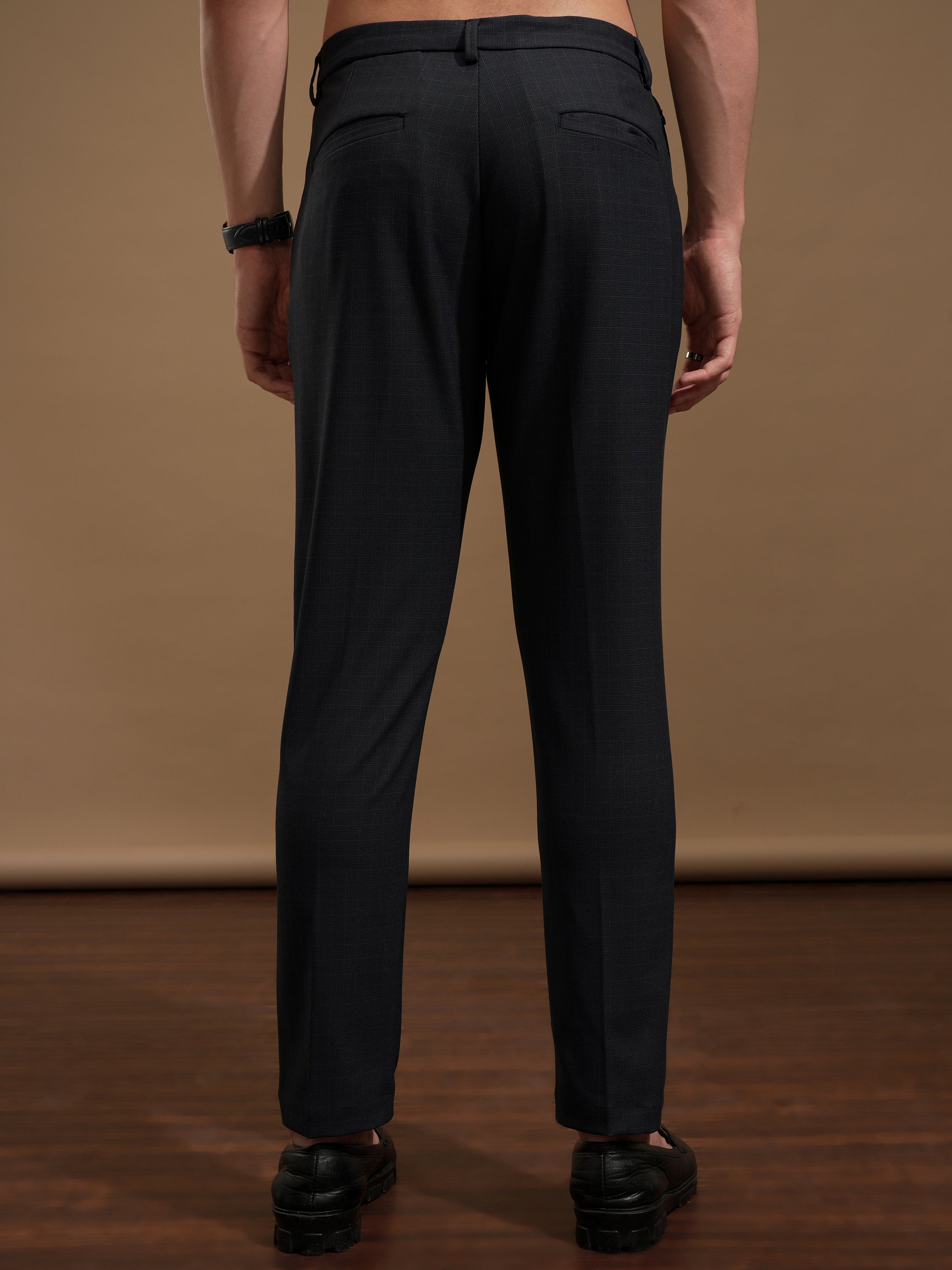 Highlander Men Charcoal Slim Fit Checked Casual Trouser - Charcoal - Image 3