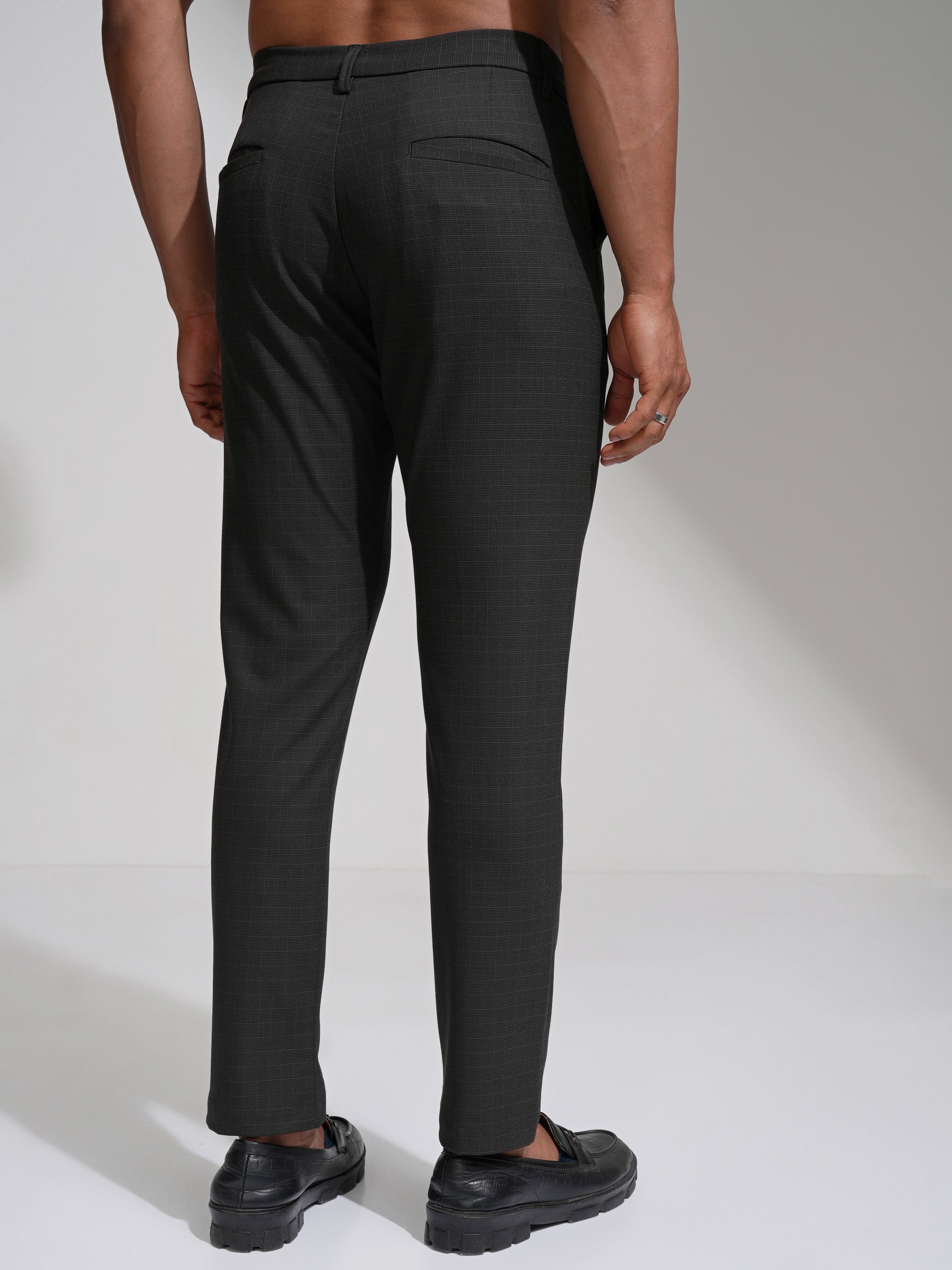 Highlander Men Brown Slim Fit Solid Casual Trouser - Brown - Image 3