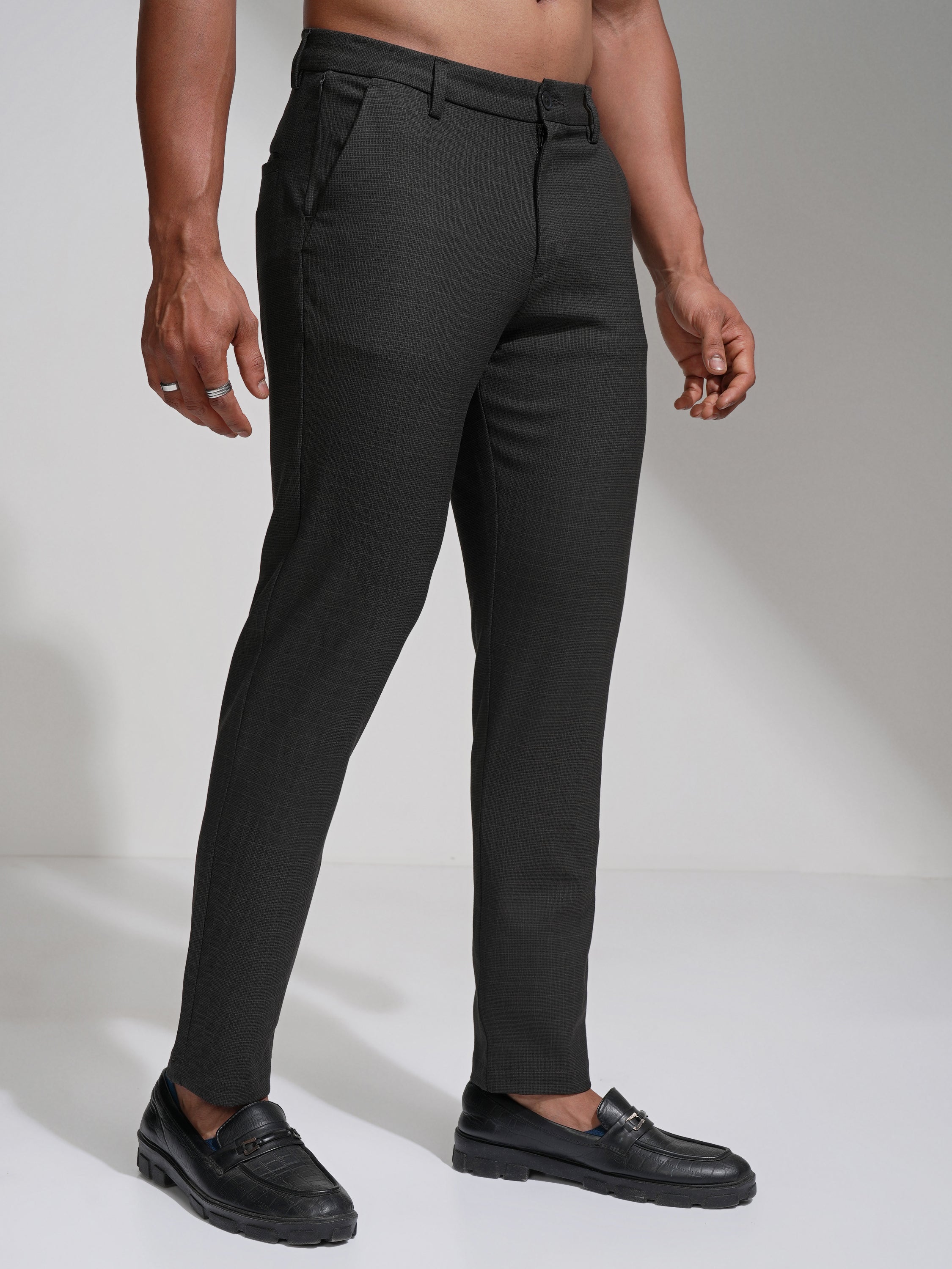 Highlander Men Brown Slim Fit Solid Casual Trouser - Brown - Image 6