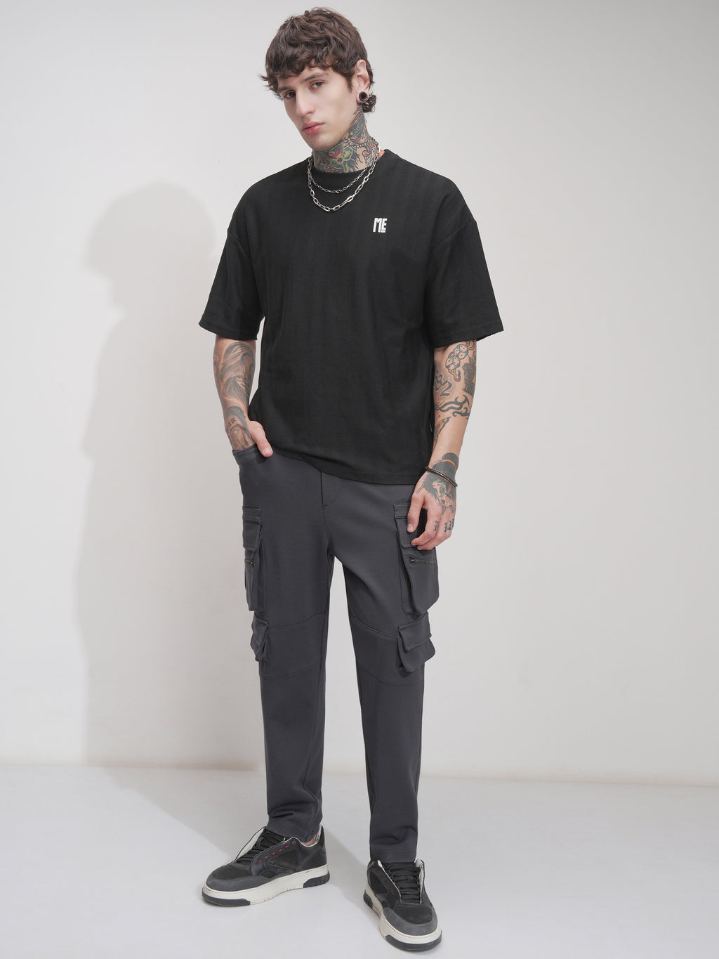 Highlander Men Grey Tapered Fit Solid Joggers - Grey - Image 2