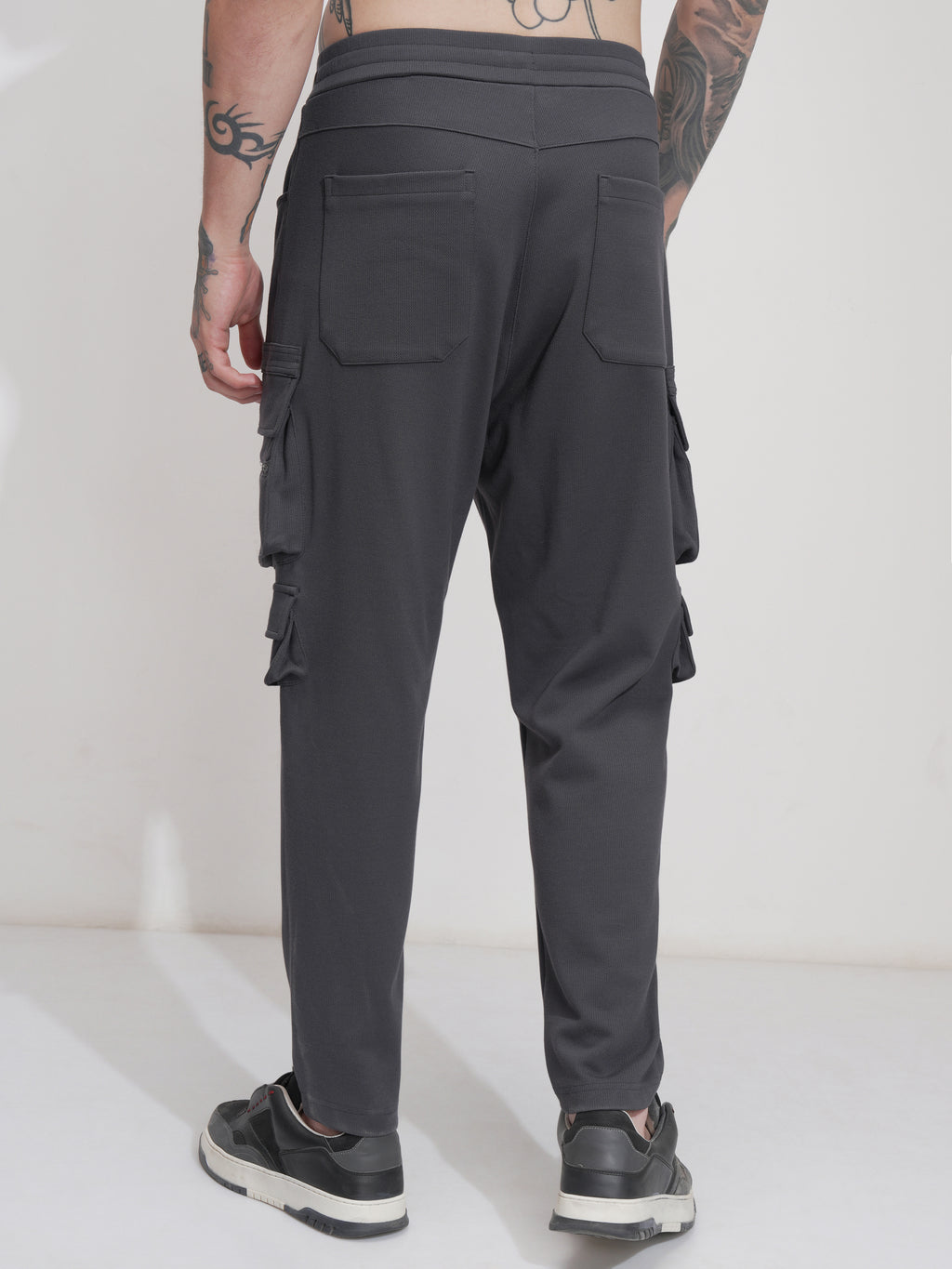 Highlander Men Grey Tapered Fit Solid Joggers - Grey - Image 3