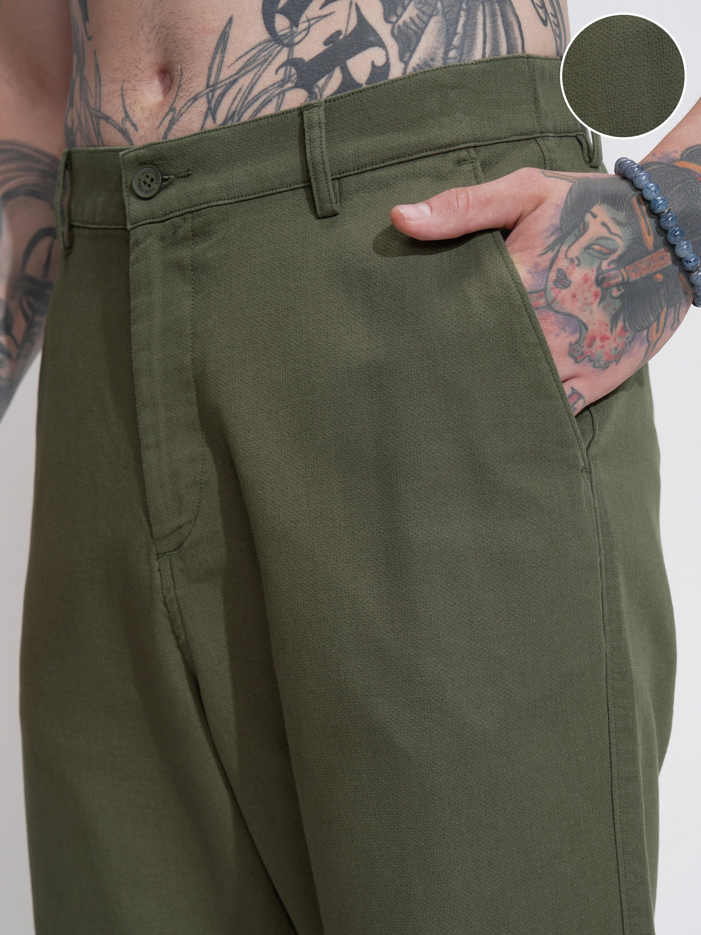 Highlander Men Olive Straight Fit Solid Casual Trouser - Olive - Image 5