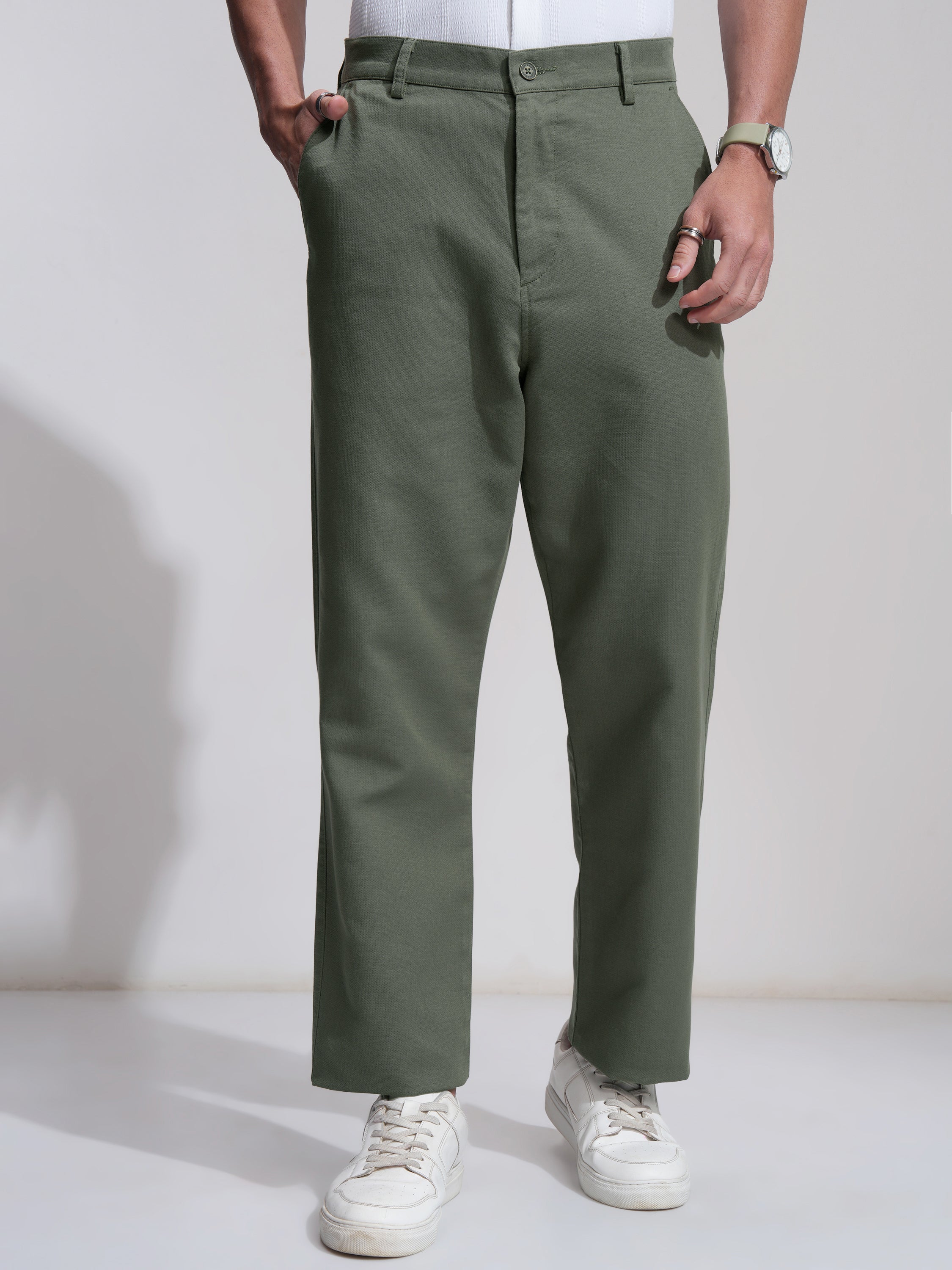 Highlander Men Olive Straight Fit Solid Casual Trouser - Olive - Image 1