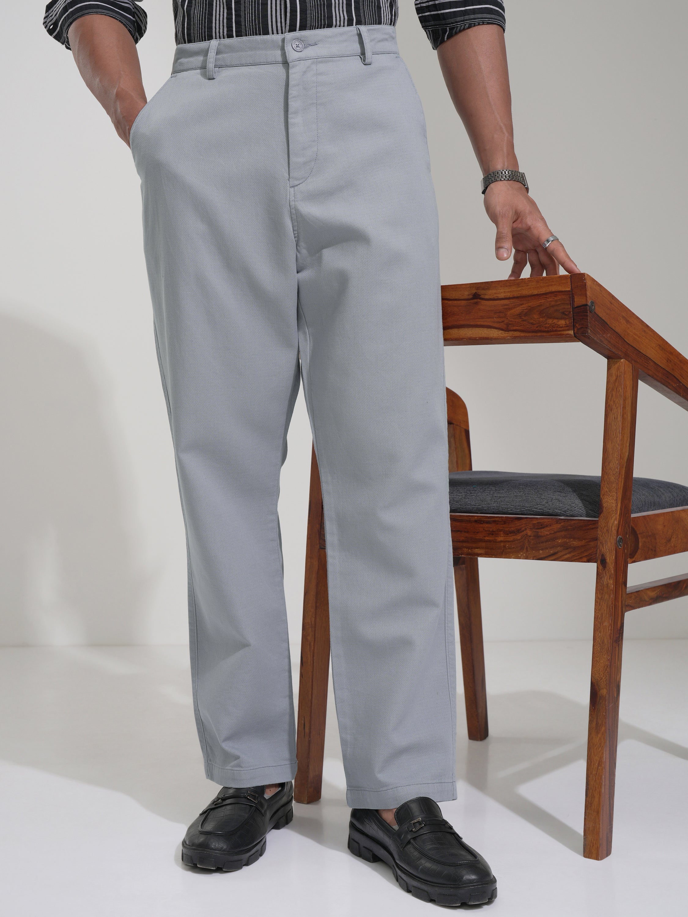 Highlander Men Grey Straight Fit Solid Casual Trouser - Grey - Image 1