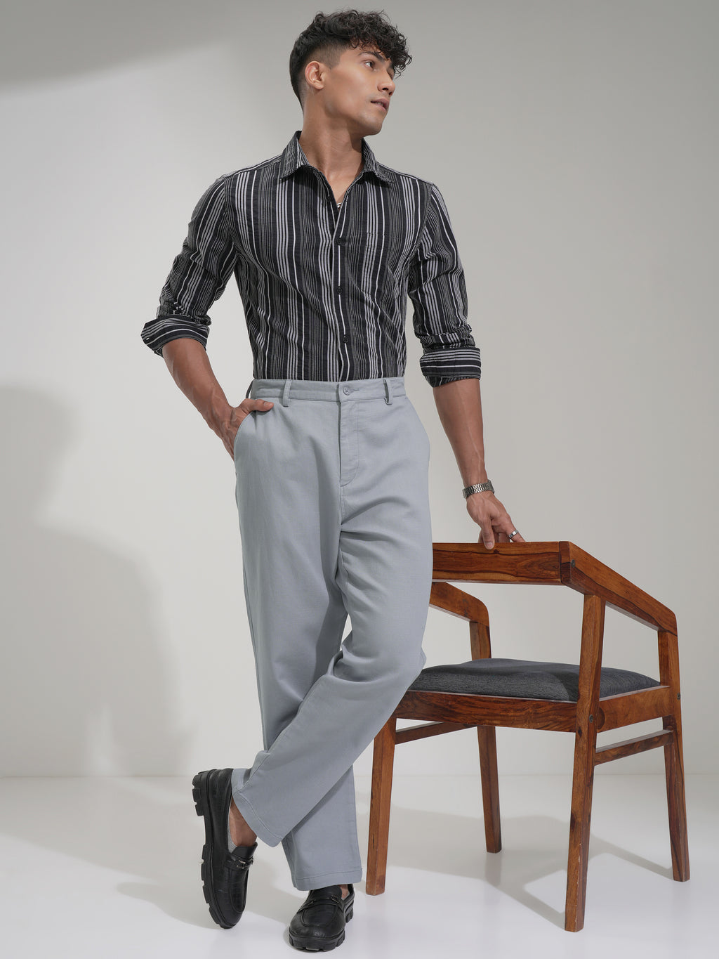 Highlander Men Grey Straight Fit Solid Casual Trouser - Grey - Image 2