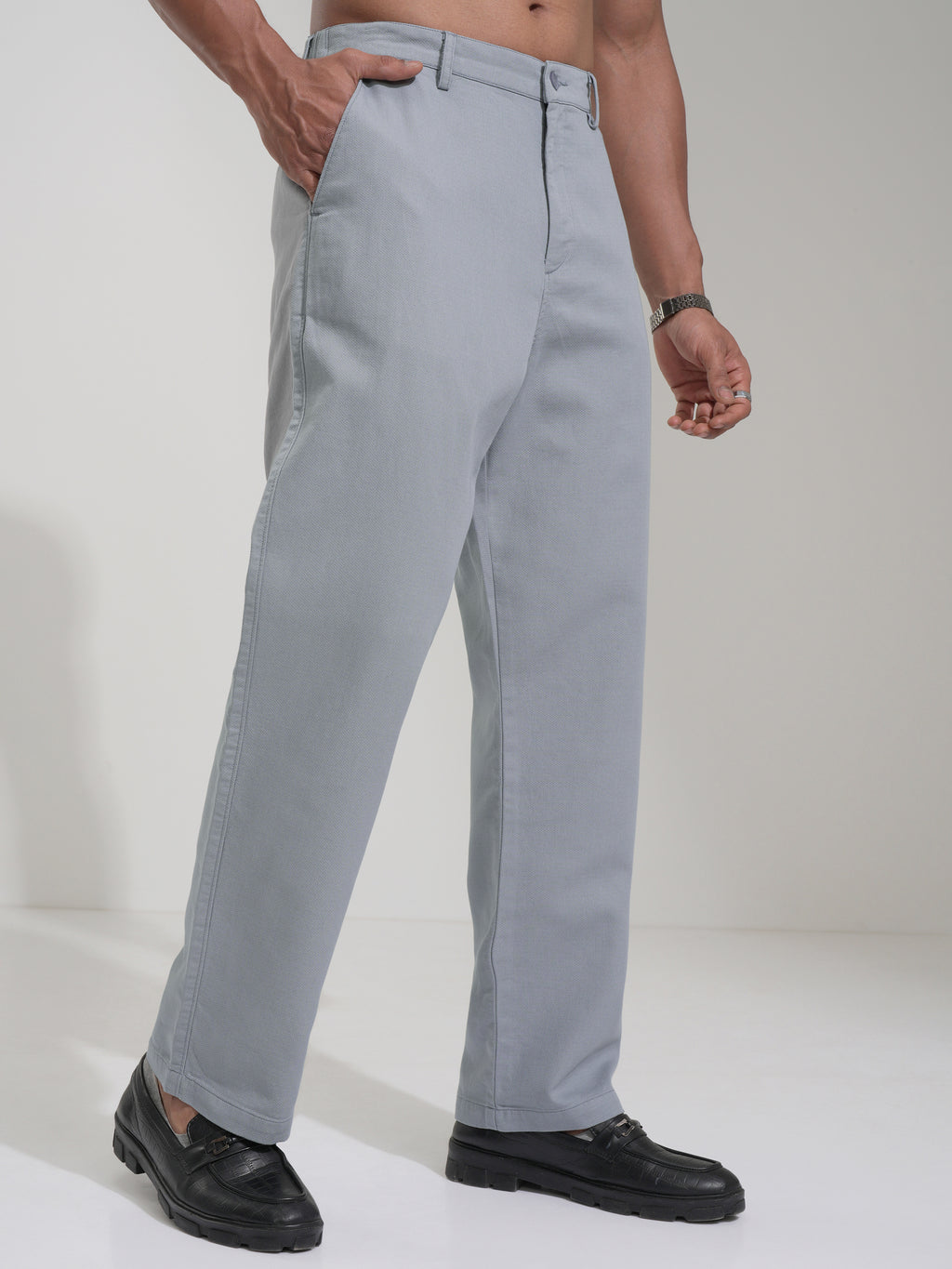 Highlander Men Grey Straight Fit Solid Casual Trouser - Grey - Image 6