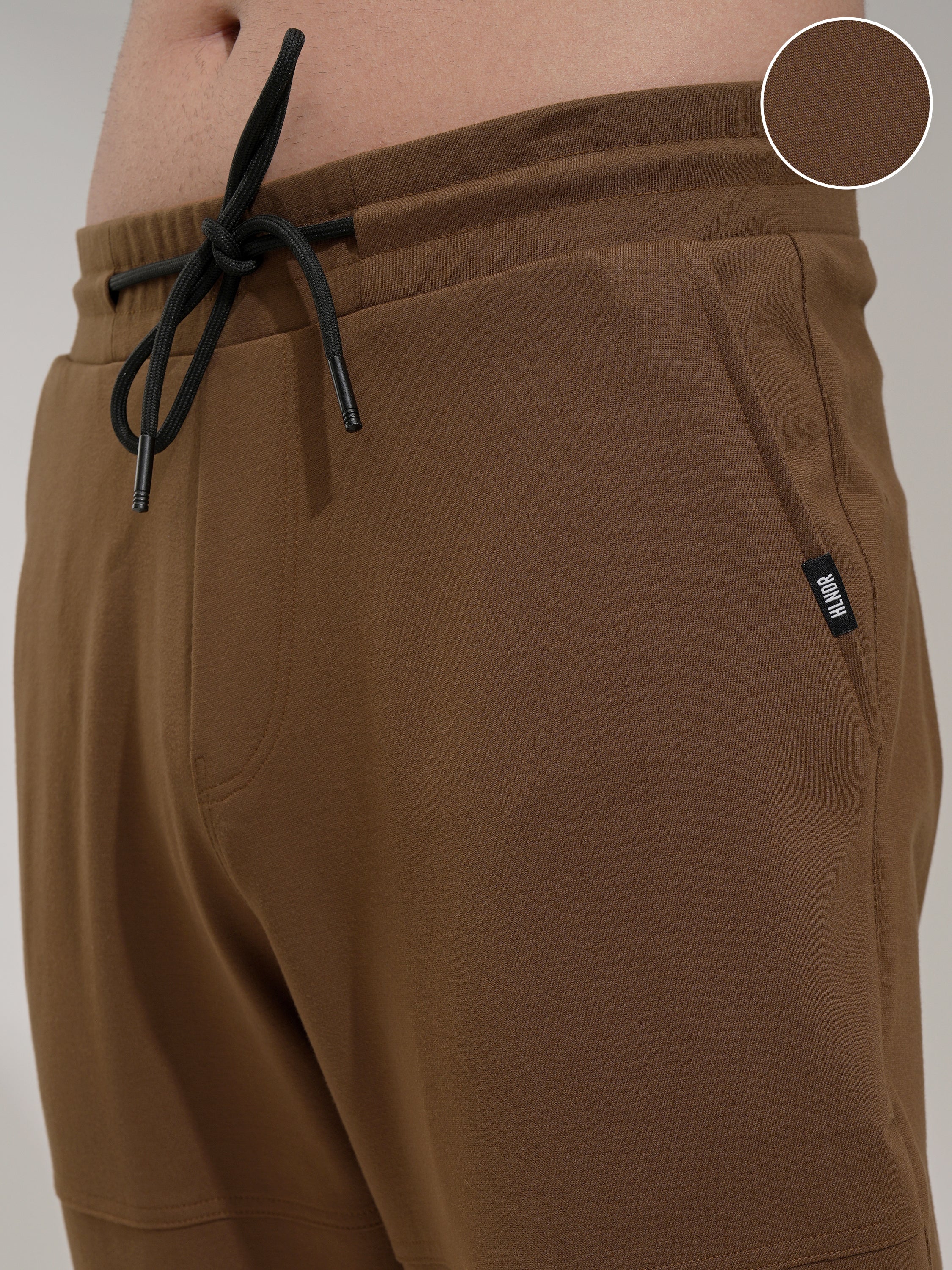 Highlander Men Brown Relaxed Fit Solid Cargo - Brown - Image 5