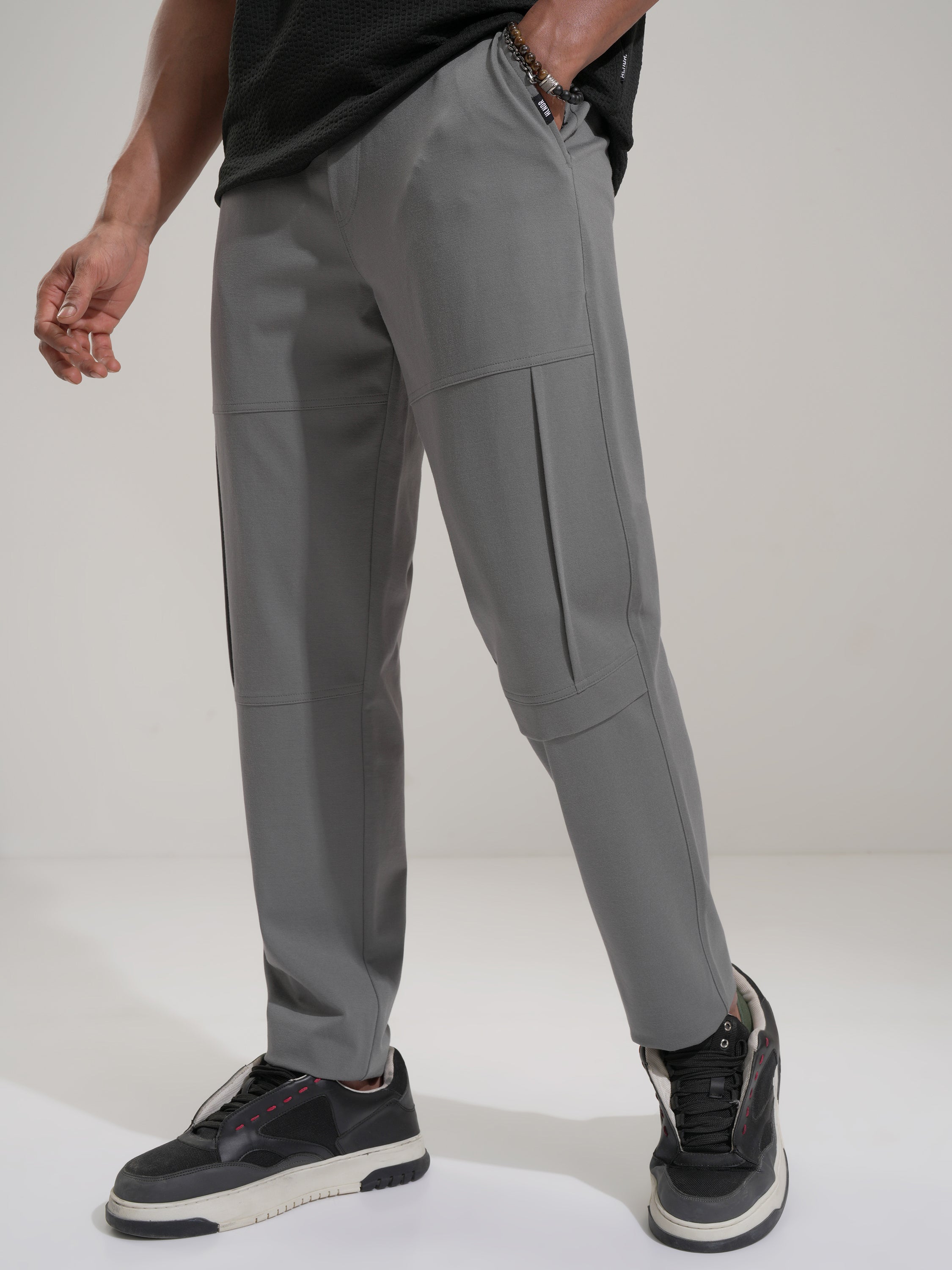 Highlander Men Grey Relaxed Fit Solid Casual Trouser - Grey - Image 1