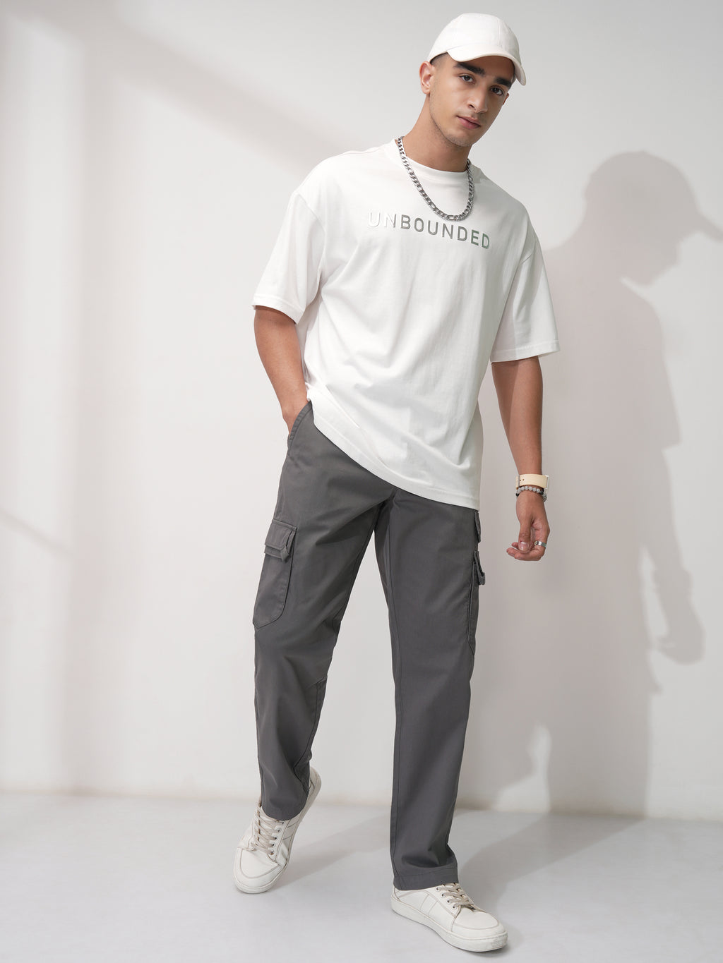 Highlander Men Grey Relaxed Fit Solid Cargo - Grey - Image 2