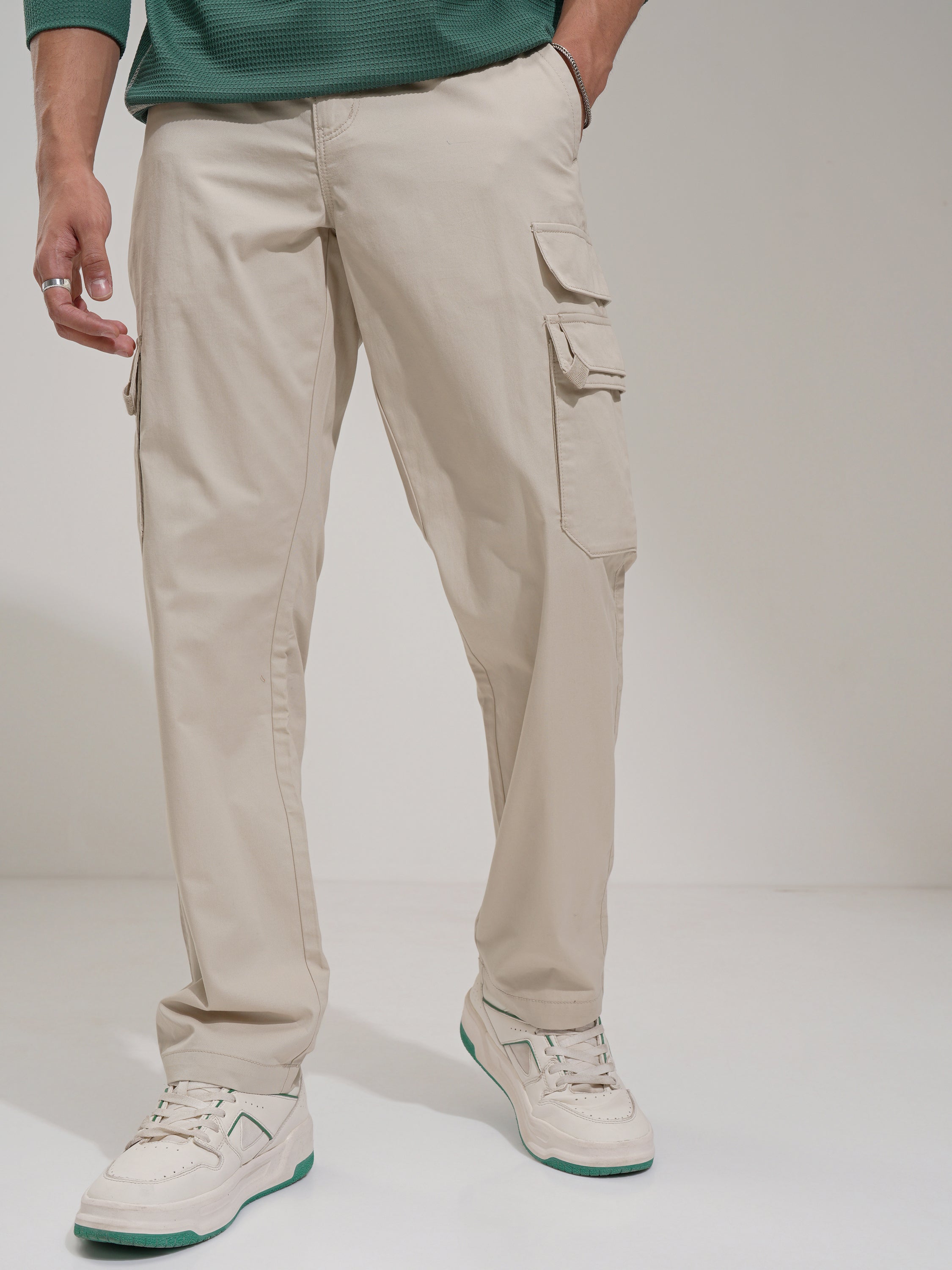 Highlander Men Grey Relaxed Fit Solid Cargo - Grey - Image 4