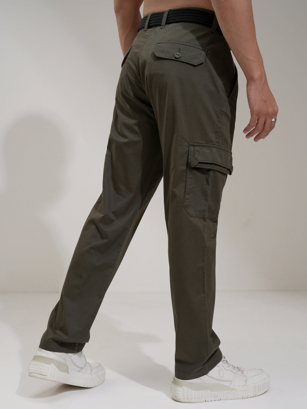 Highlander Men Grey Relaxed Fit Solid Cargo - Grey - Image 3