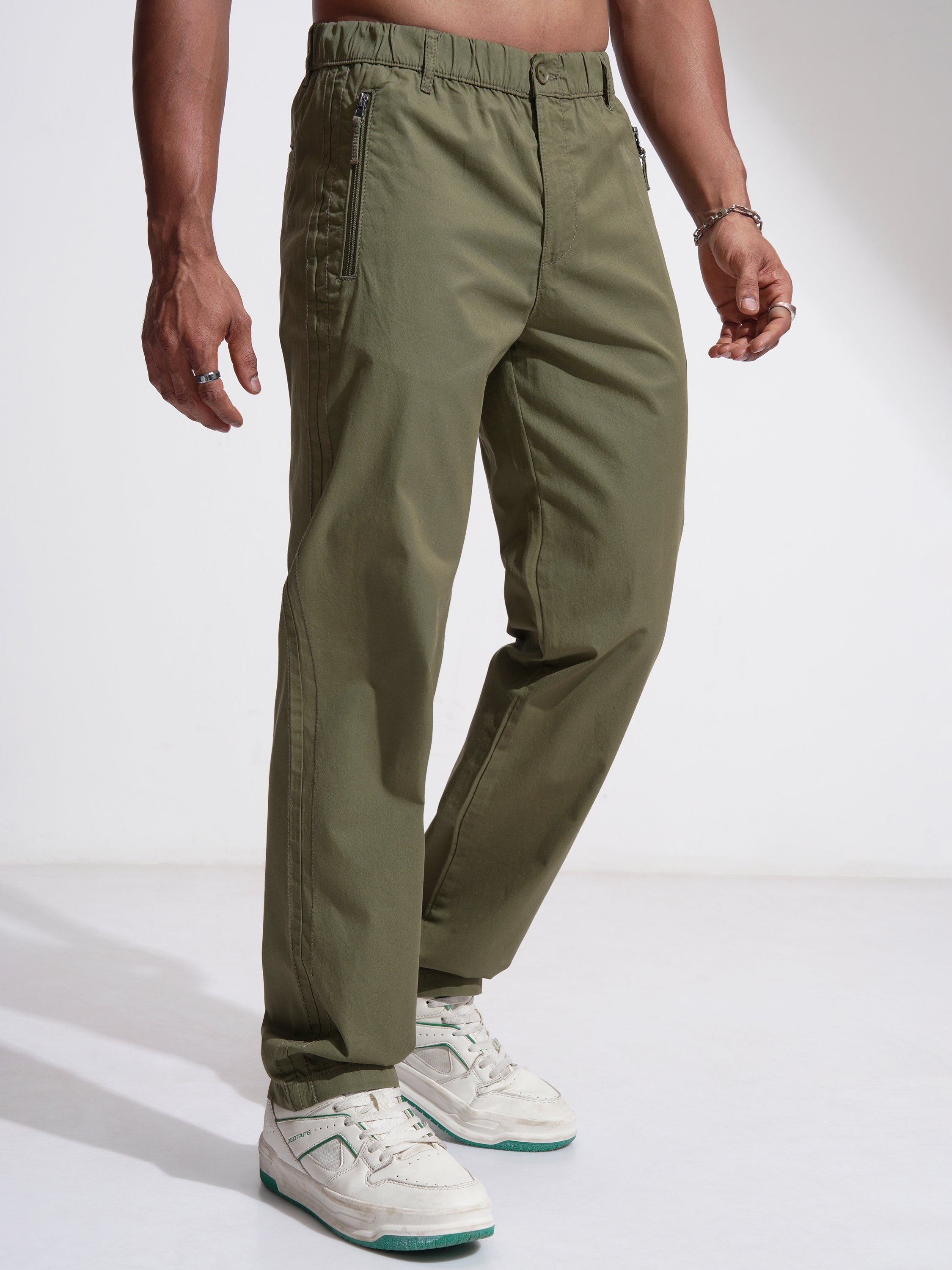 Highlander Men Olive Relaxed Fit Solid Casual Trouser - Olive - Image 6