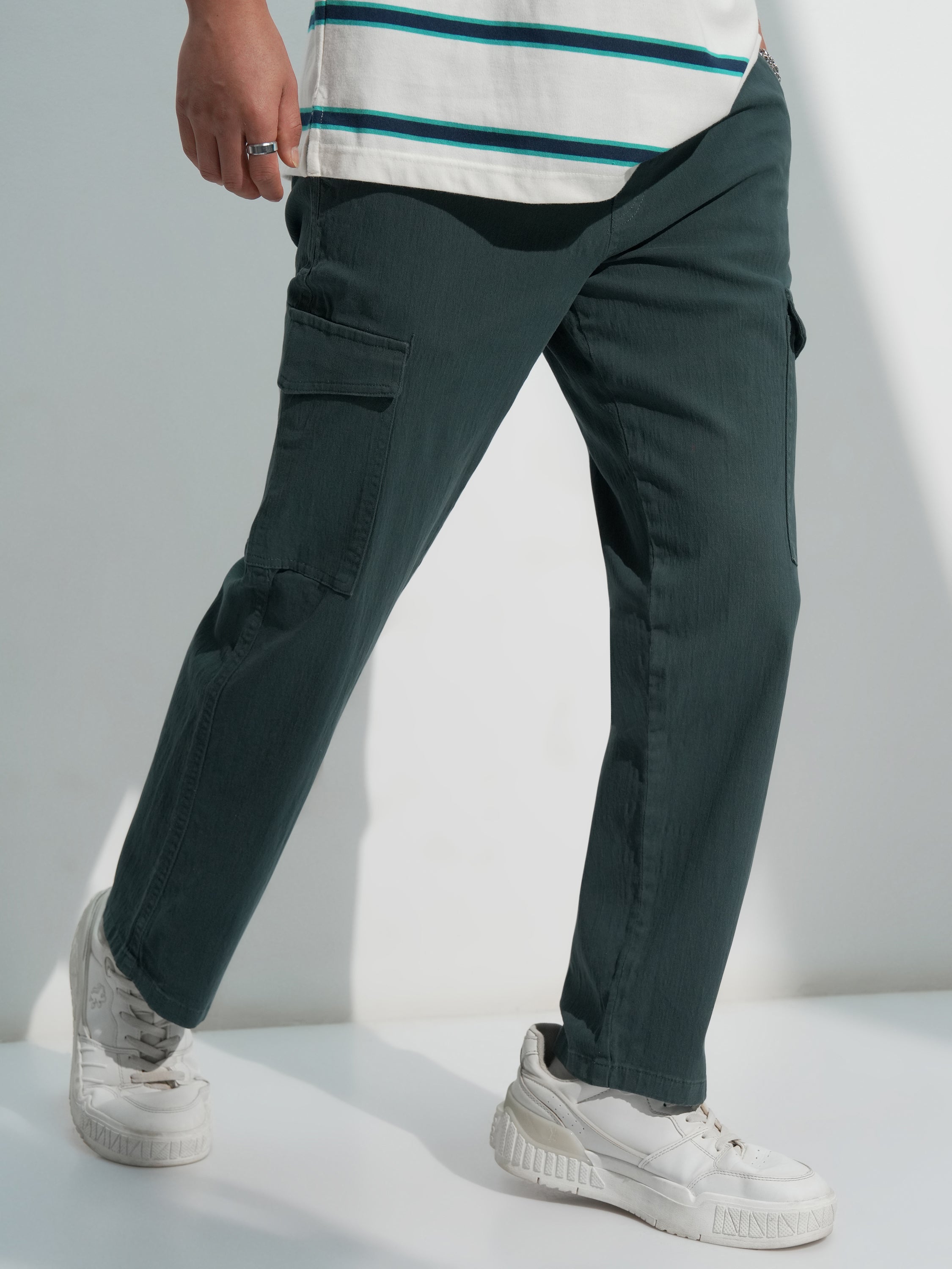 Highlander Men Teal Straight Fit Solid Cargo - Teal - Image 6