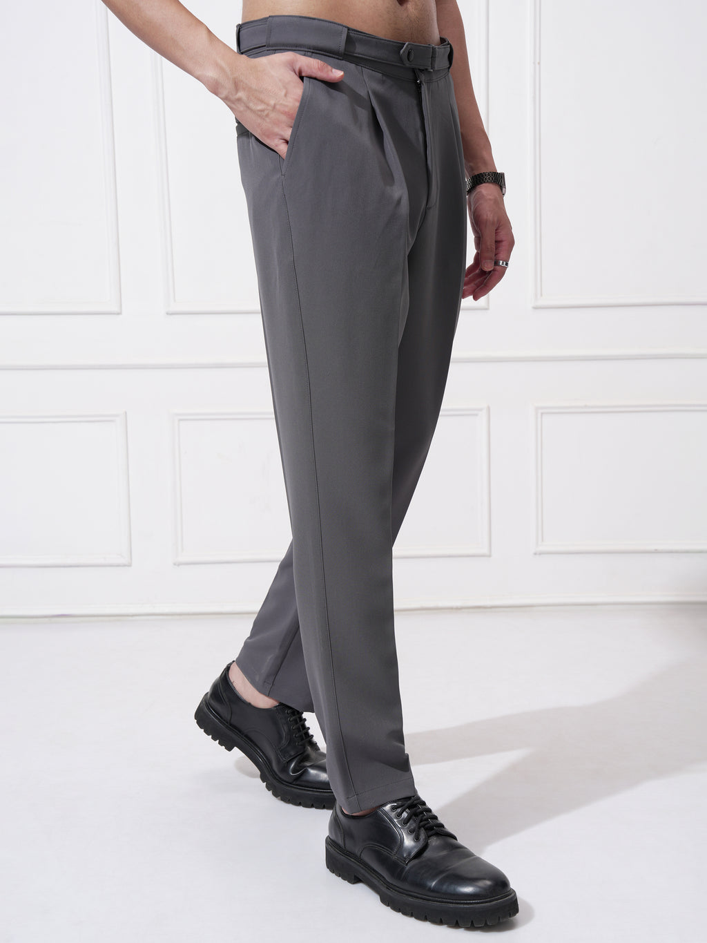 Highlander Men Grey Tapered Fit Solid Korean Pant - Grey - Image 6