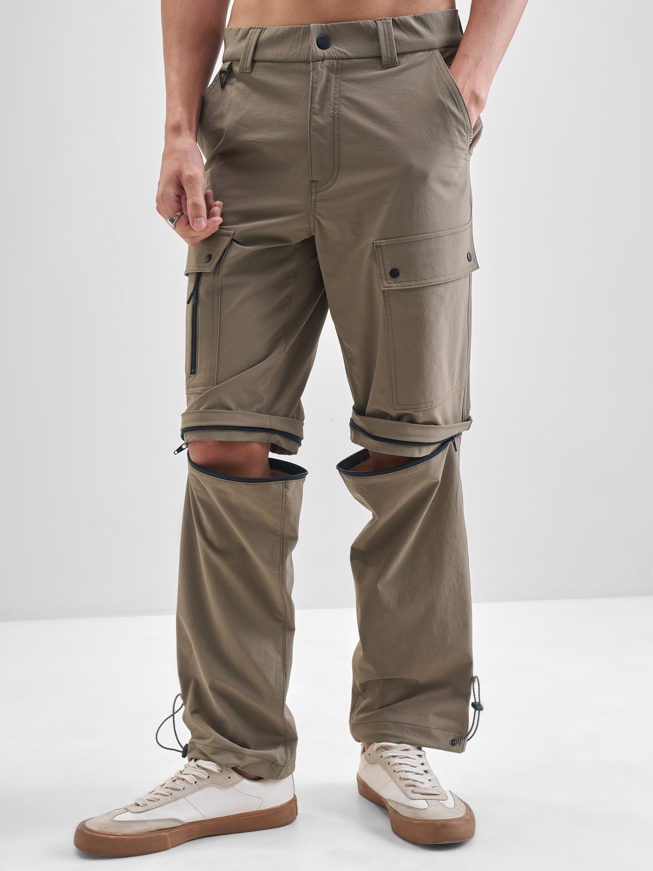 Highlander Men Pink Relaxed Fit Solid Cargos - Pink - Image 1
