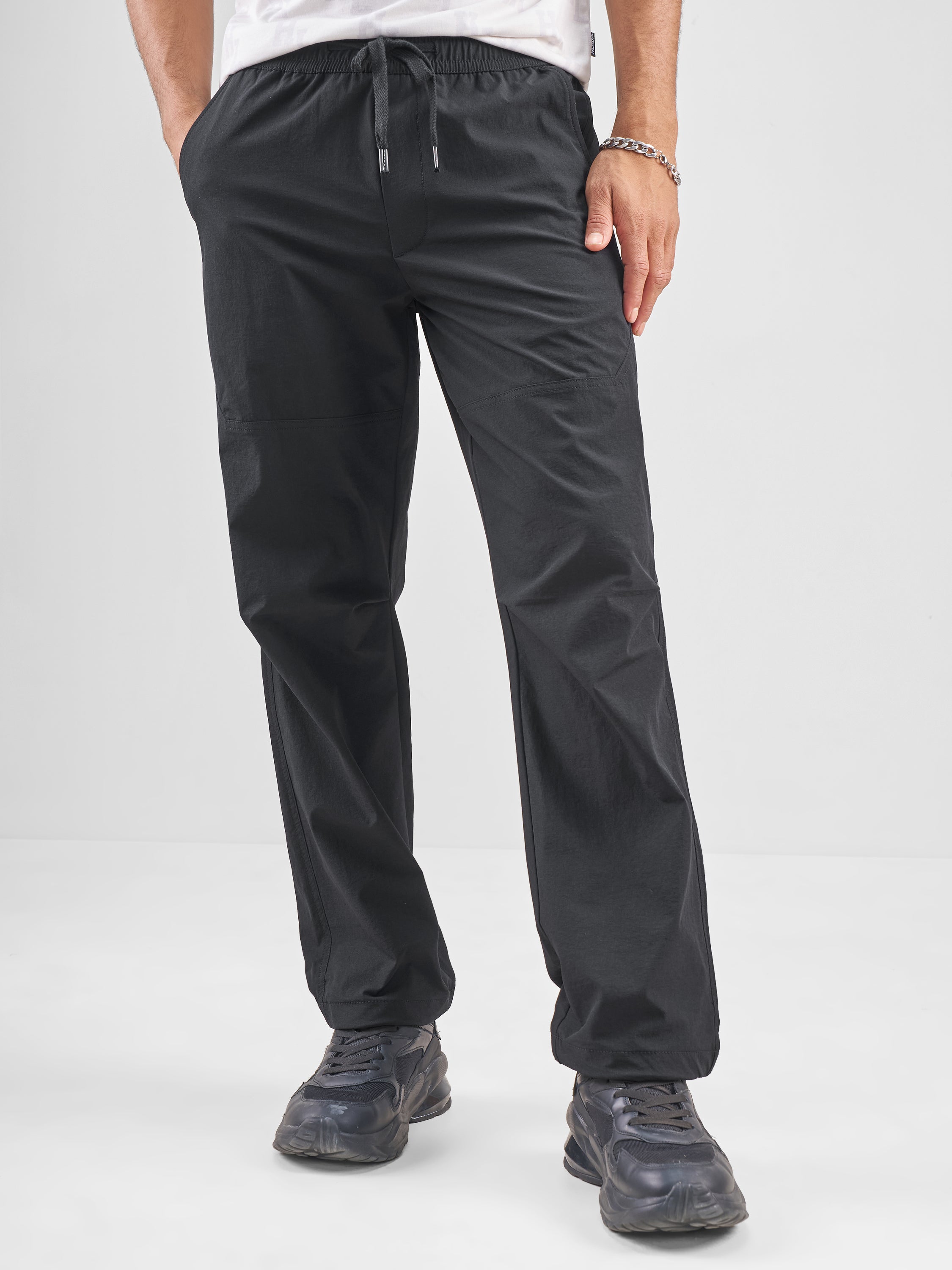 Highlander Men Black Relaxed Fit Solid Regular Trouser - Black - Image 1