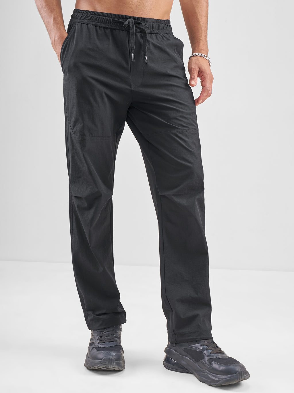 Highlander Men Black Relaxed Fit Solid Regular Trouser - Black - Image 6