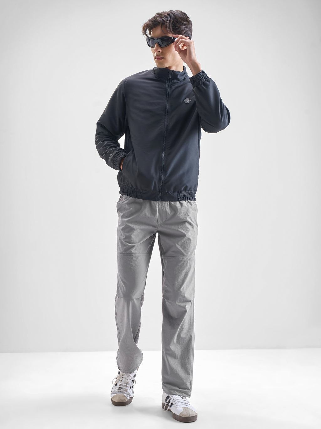 Highlander Men Grey Relaxed Fit Solid Regular Trouser - Grey - Image 2