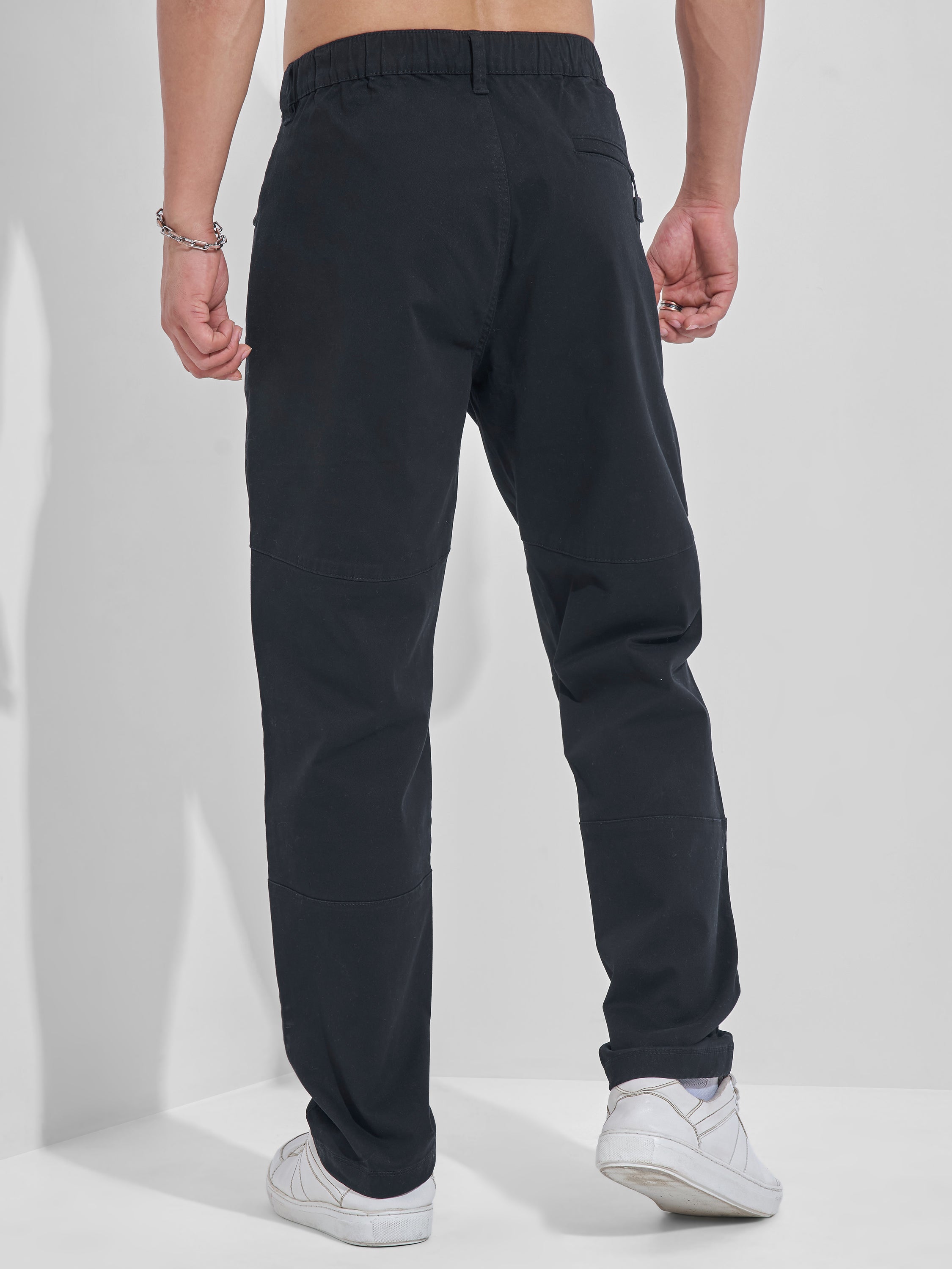 Highlander Men Black Relaxed Fit Solid Regular Trouser - Black - Image 3