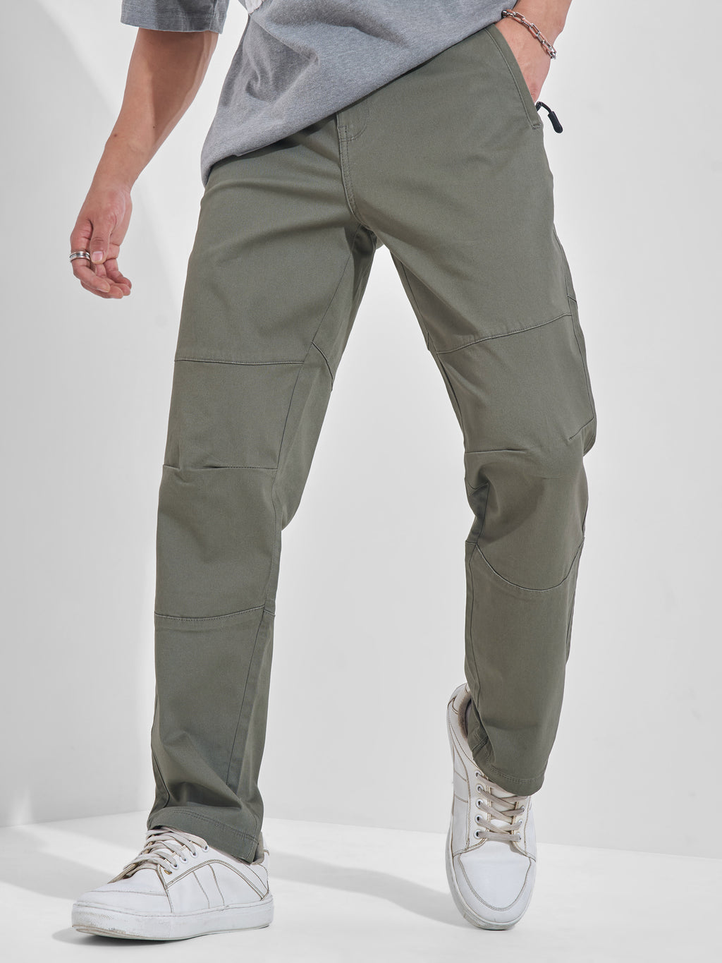 Highlander Men Grey Relaxed Fit Solid Cargos - Grey - Image 1