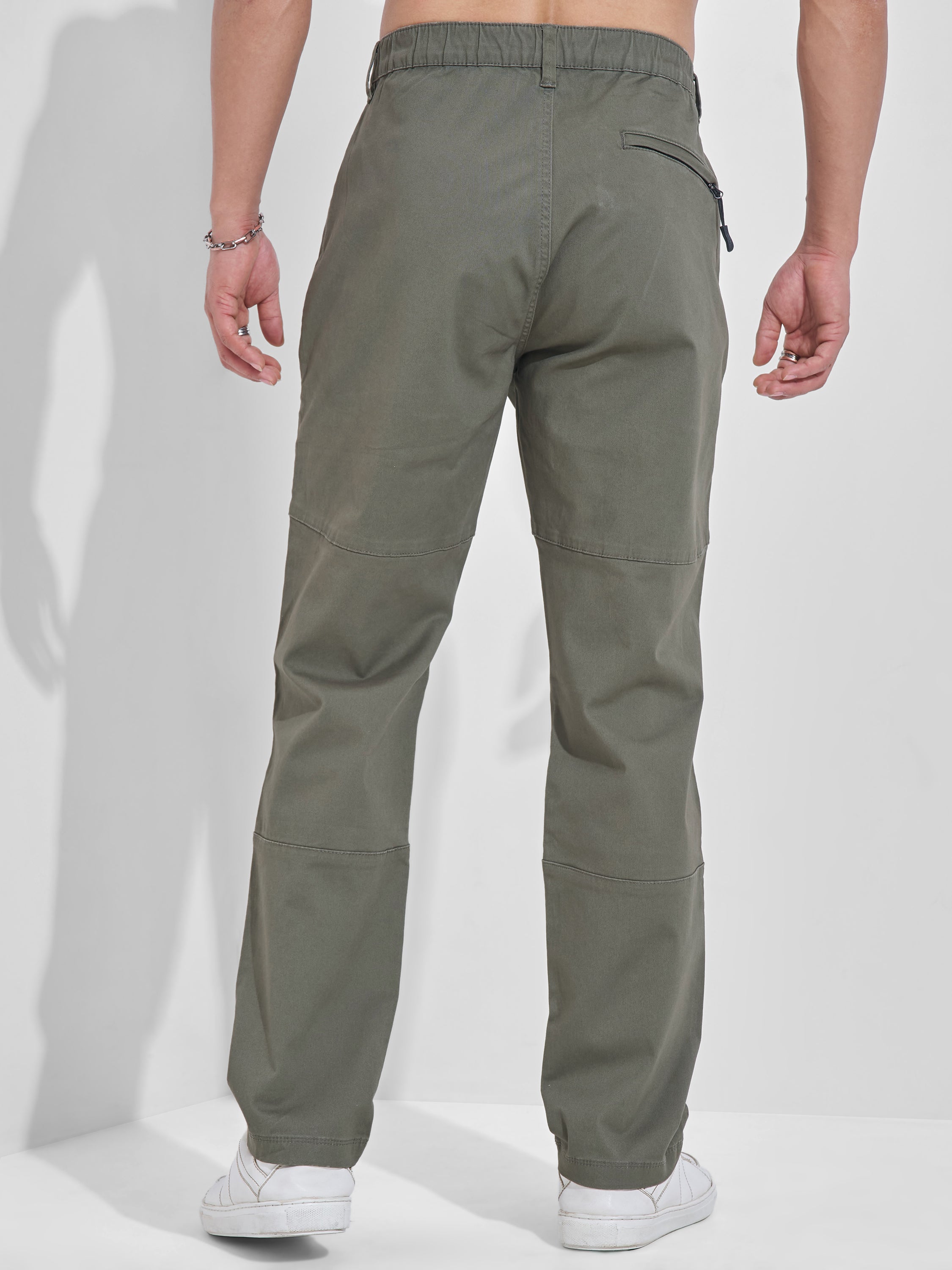 Highlander Men Grey Relaxed Fit Solid Cargos - Grey - Image 3