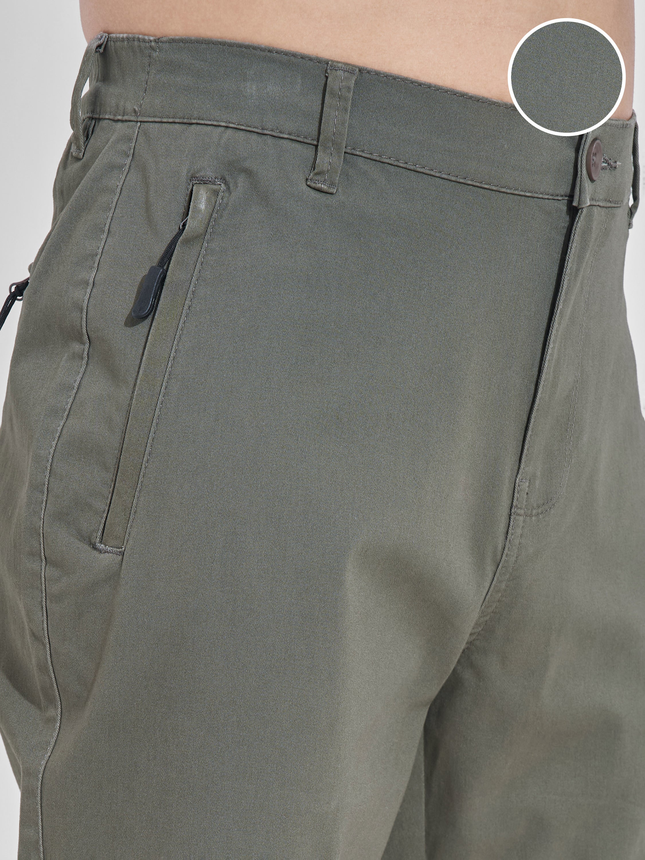 Highlander Men Grey Relaxed Fit Solid Cargos - Grey - Image 5