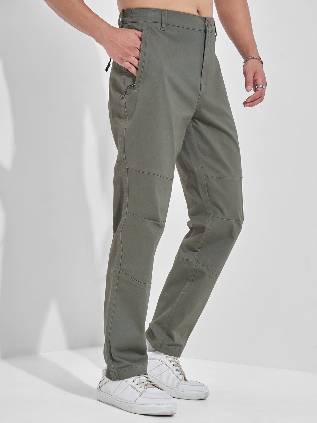 Highlander Men Grey Relaxed Fit Solid Cargos - Grey - Image 6