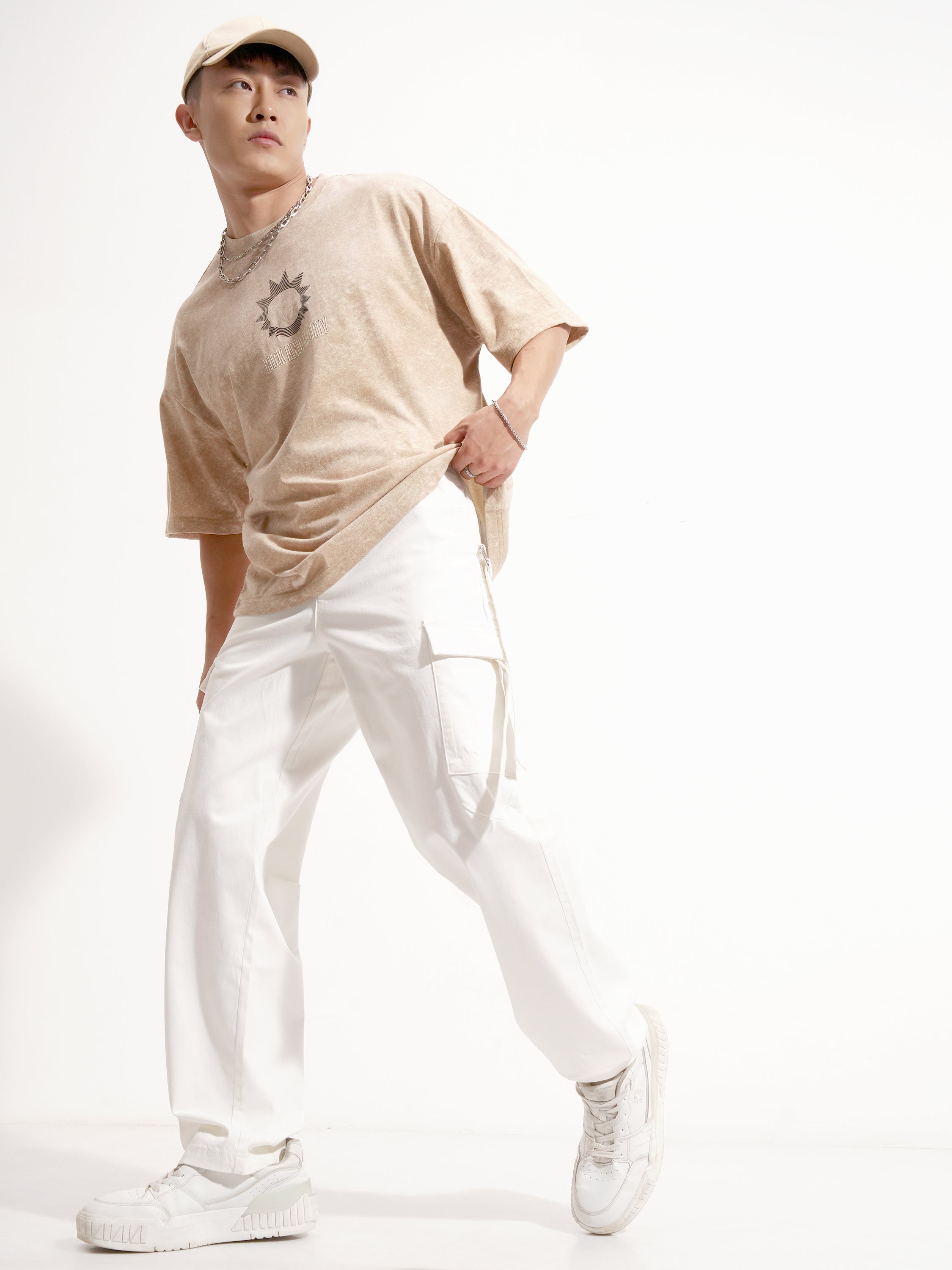 Highlander Men Grey Relaxed Fit Solid Cargo - Grey - Image 2