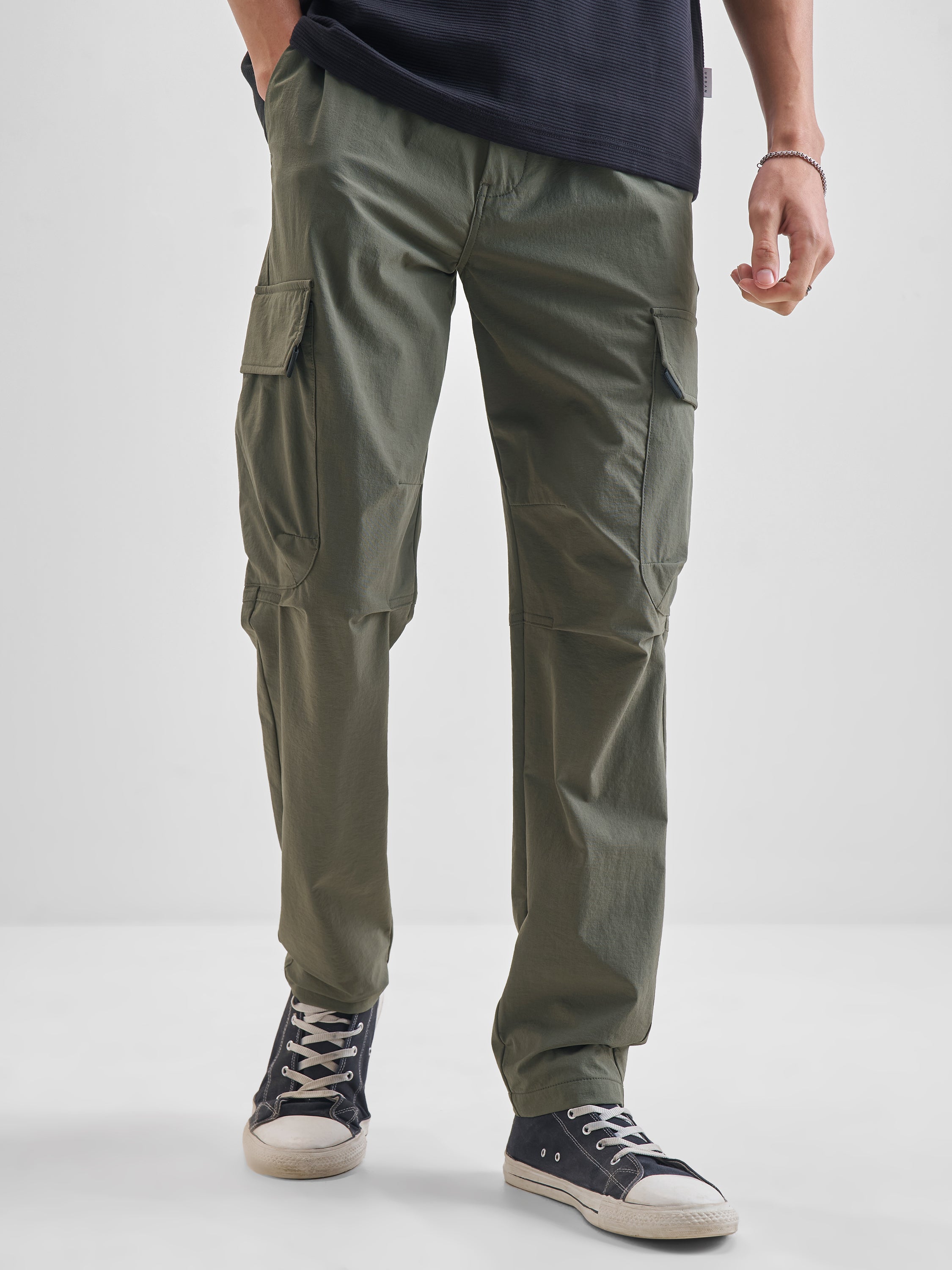Highlander Men Olive Relaxed Fit Solid Cargos - Olive - Image 1