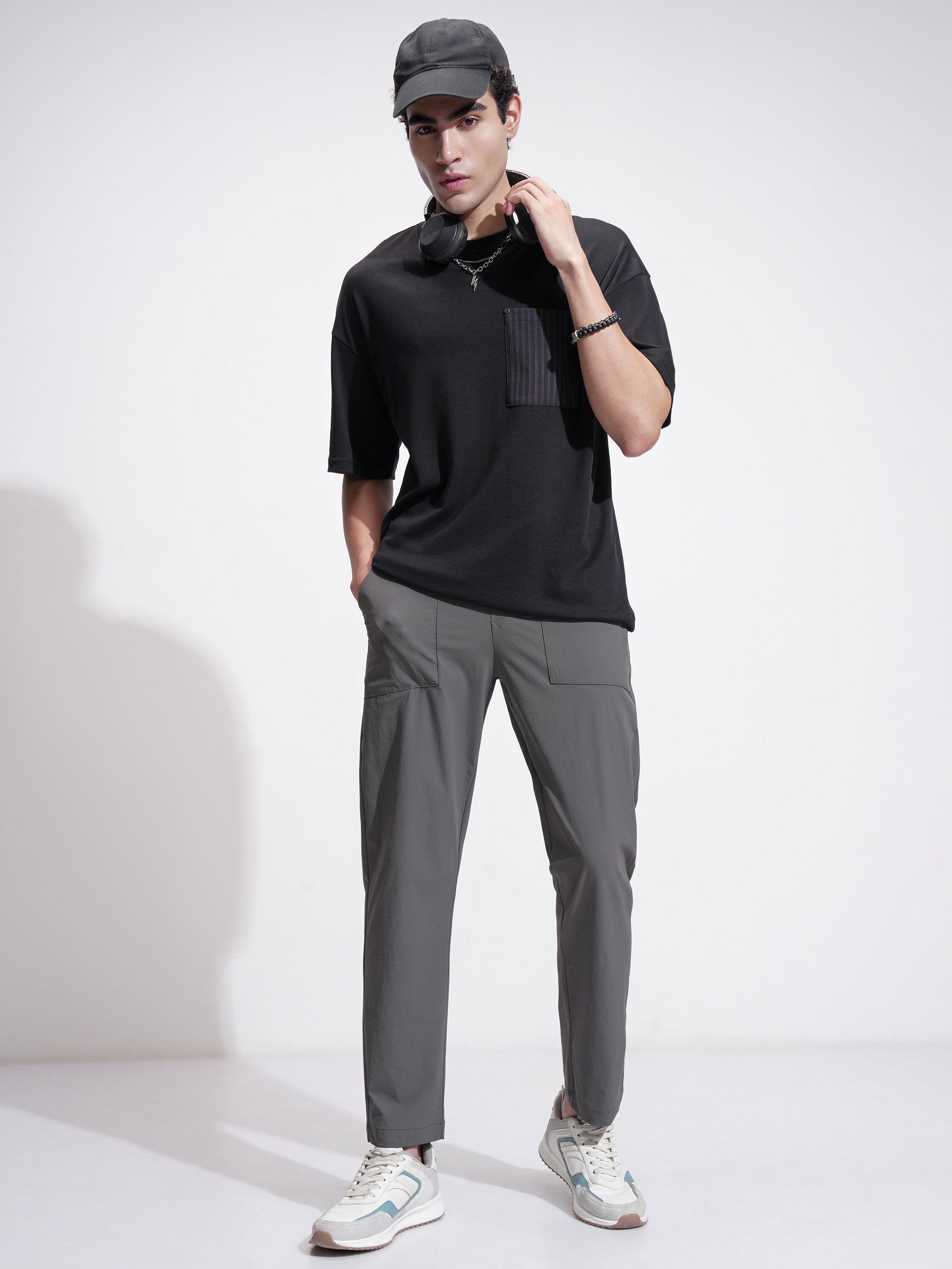 Highlander Men Grey Relaxed Fit Solid Casual Trouser - Grey - Image 2