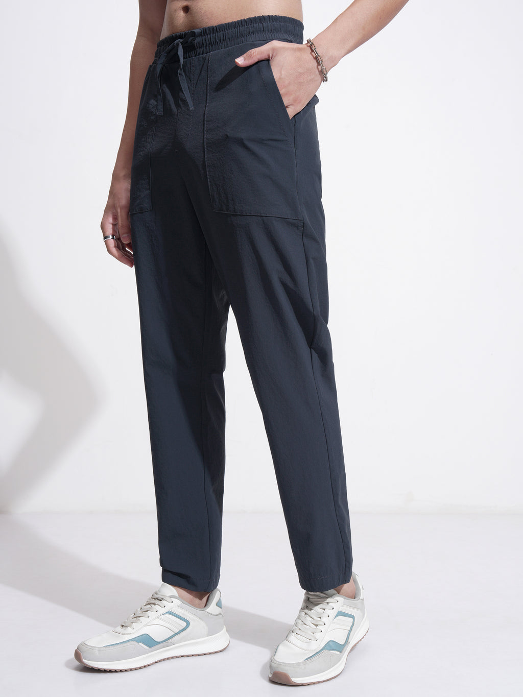 Highlander Men Blue Relaxed Fit Solid Casual Trouser - Blue - Image 4